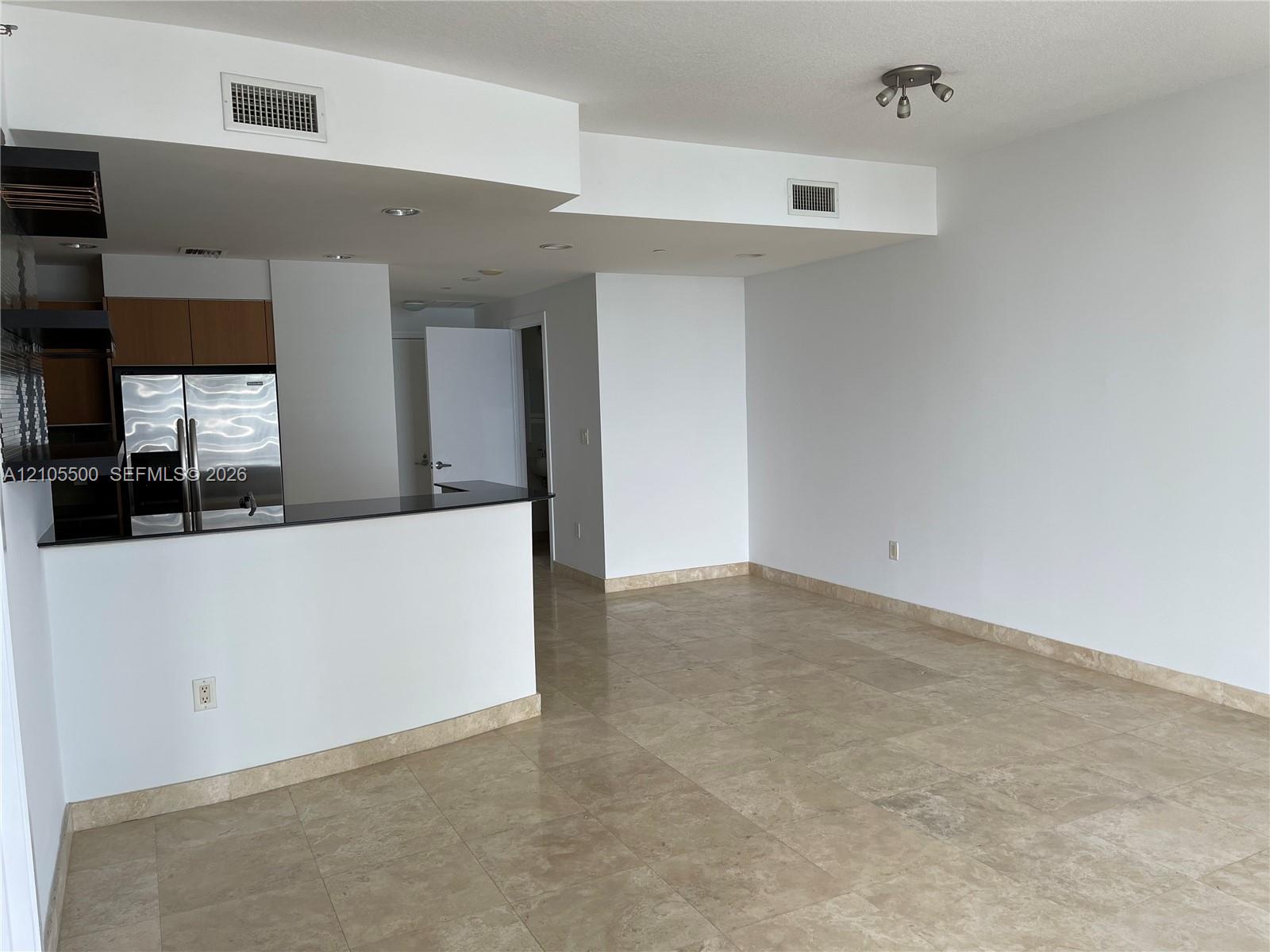 1060 Brickell Avenue 3905 Property Photo 22