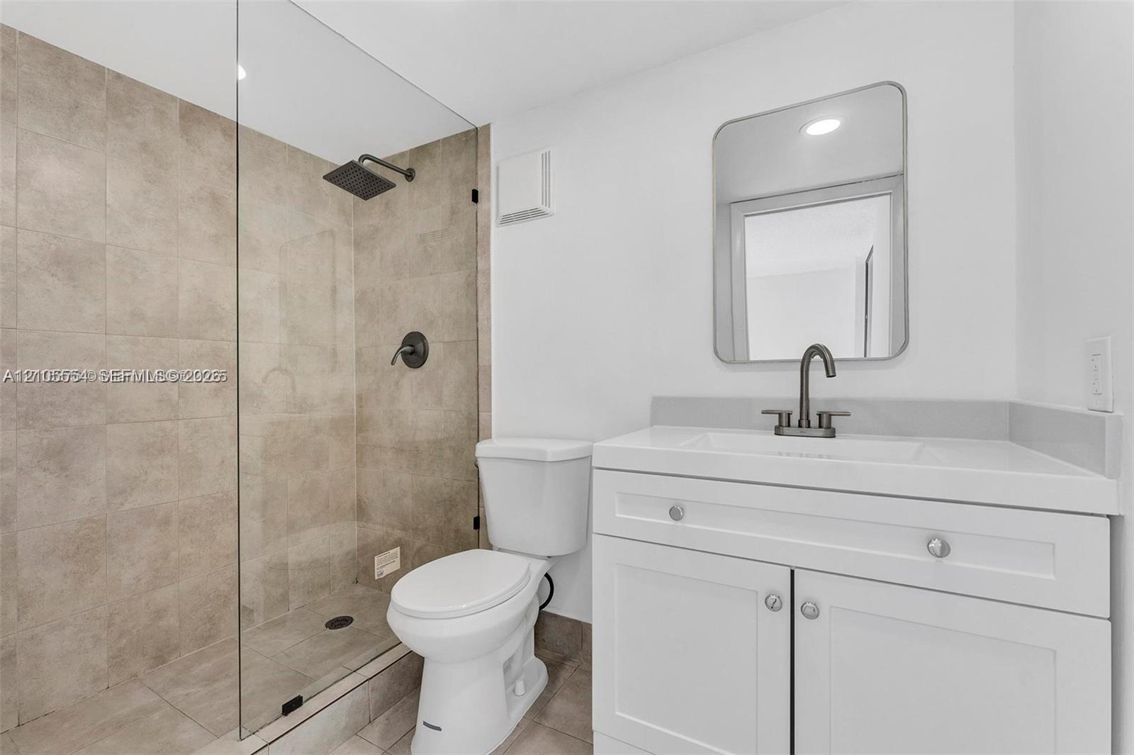 8650 Sw 133rd Ave Road 410 Property Photo 11