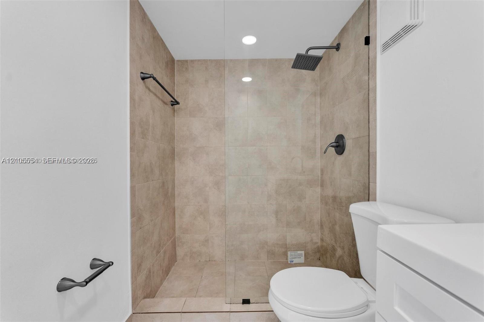 8650 Sw 133rd Ave Road 410 Property Photo 12