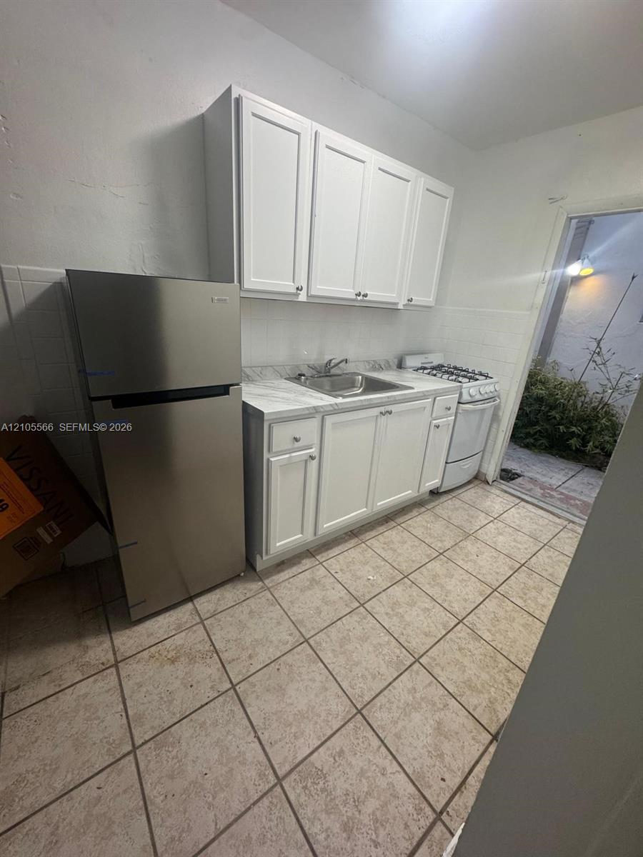 7300 Harding Avenue 6 Property Photo 1