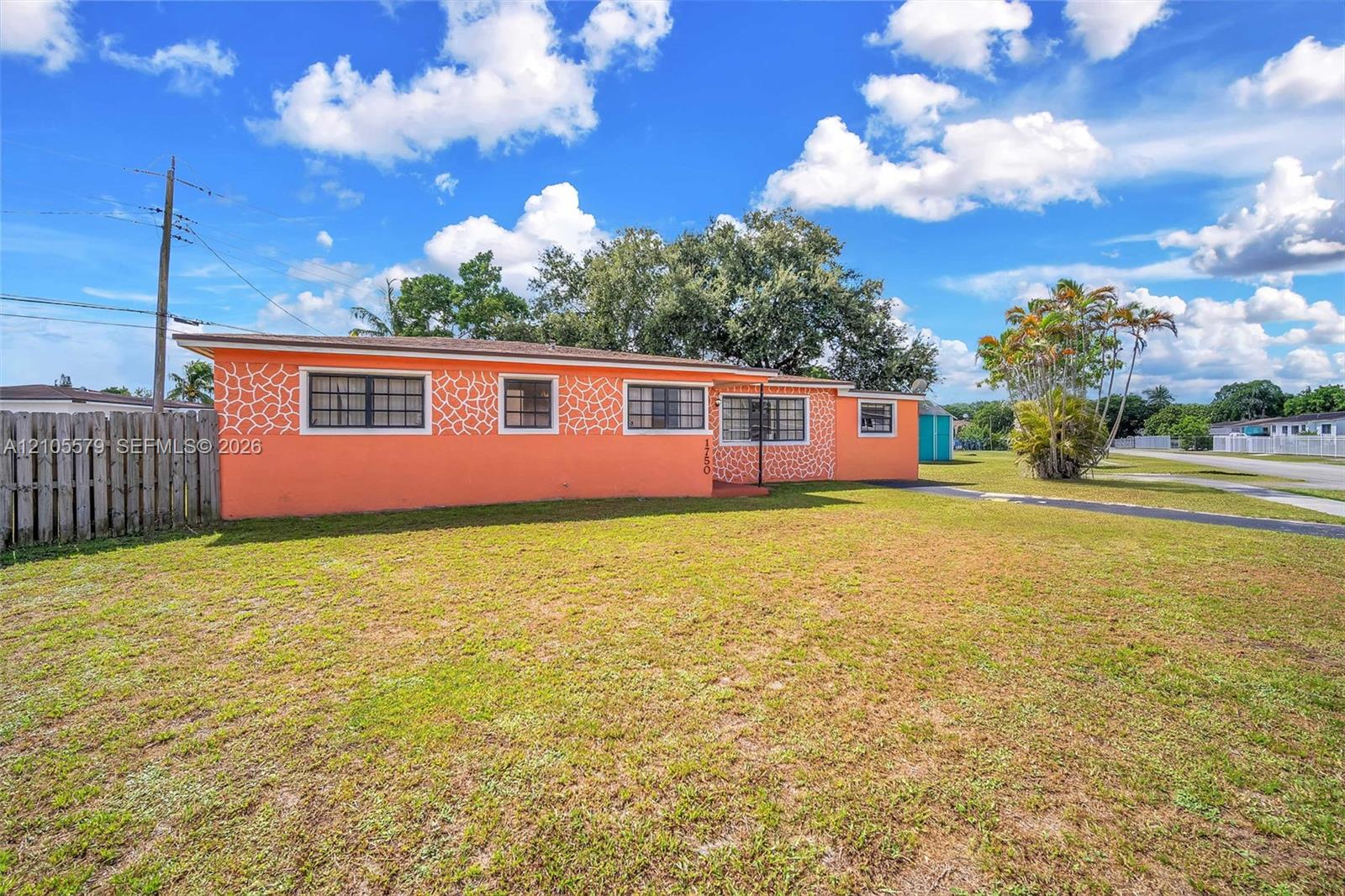 1750 Nw 185th Street Property Photo 4