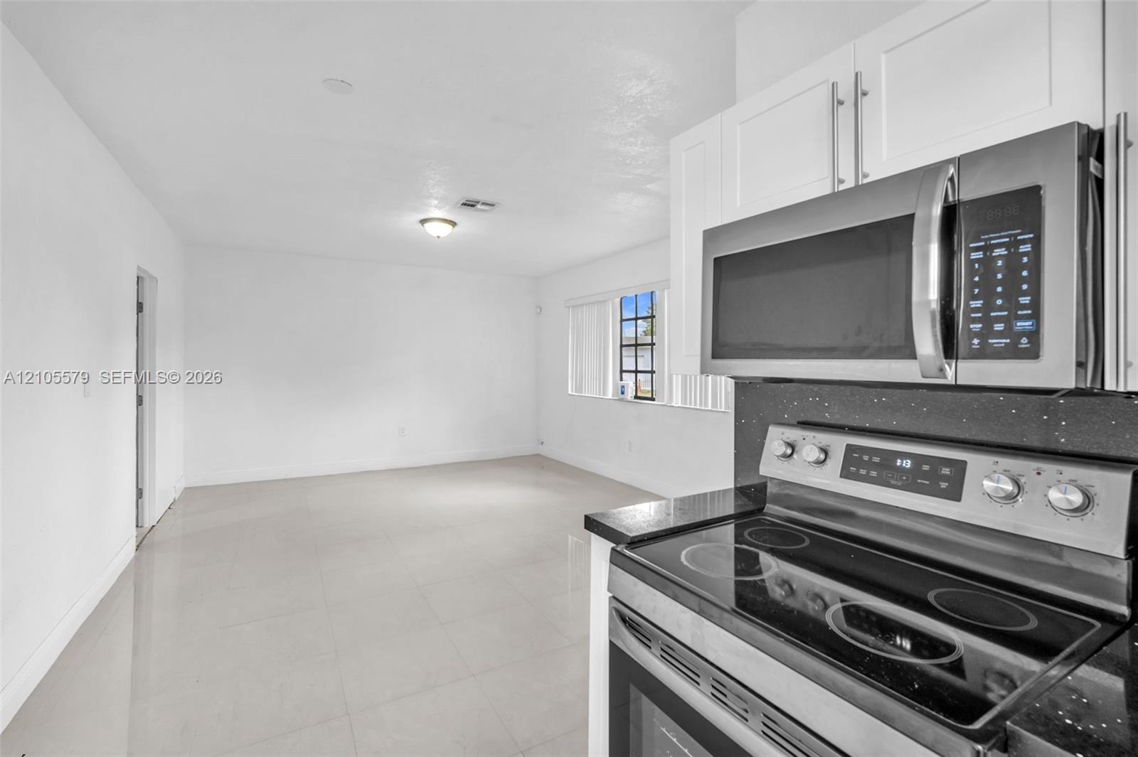 1750 Nw 185th Street Property Photo 14