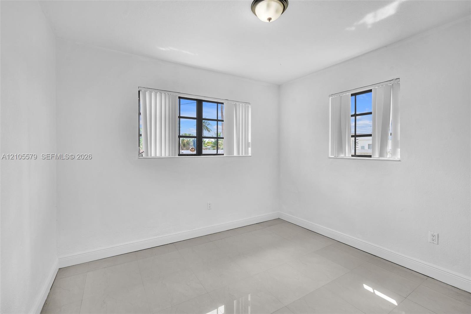 1750 Nw 185th Street Property Photo 18