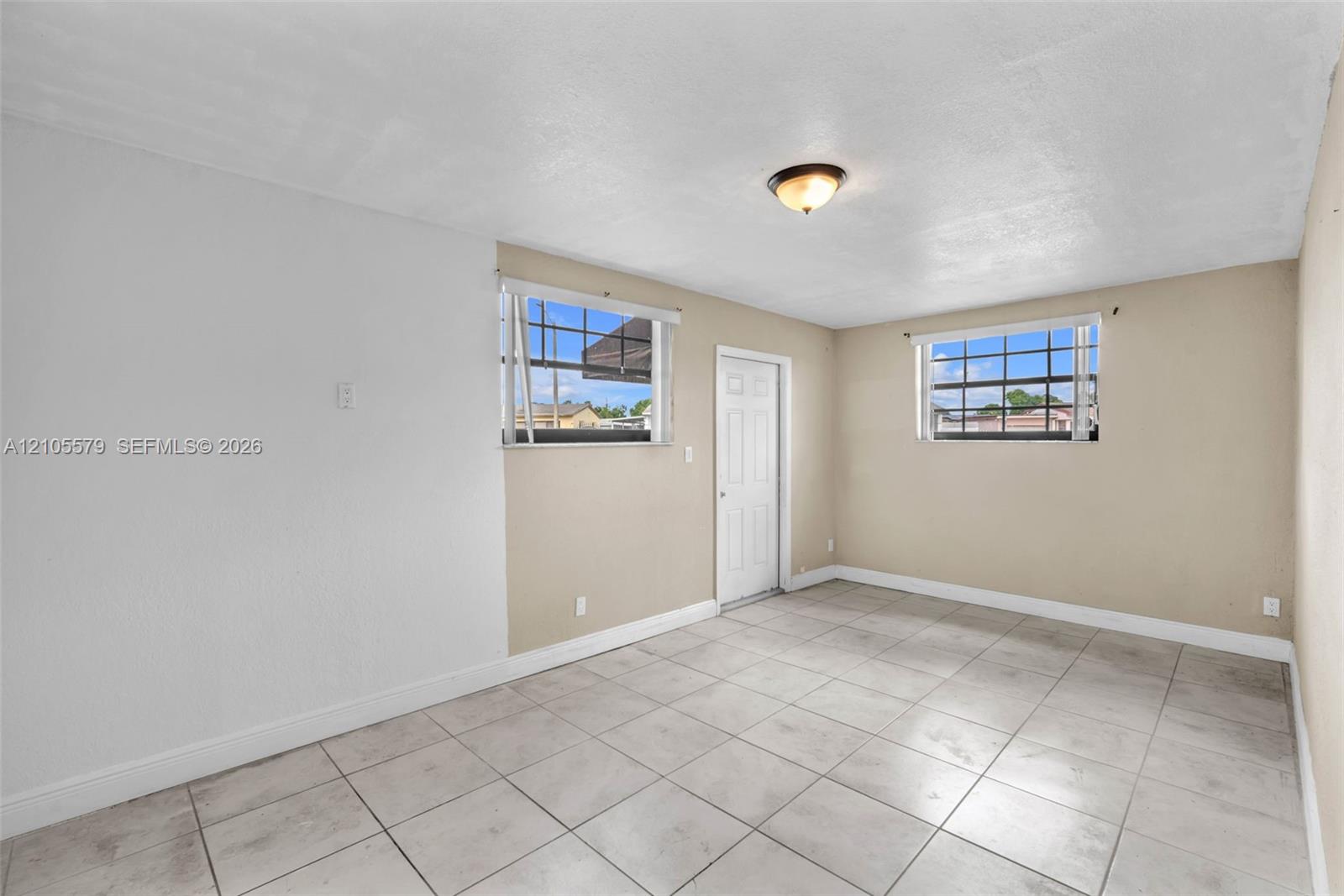 1750 Nw 185th Street Property Photo 25