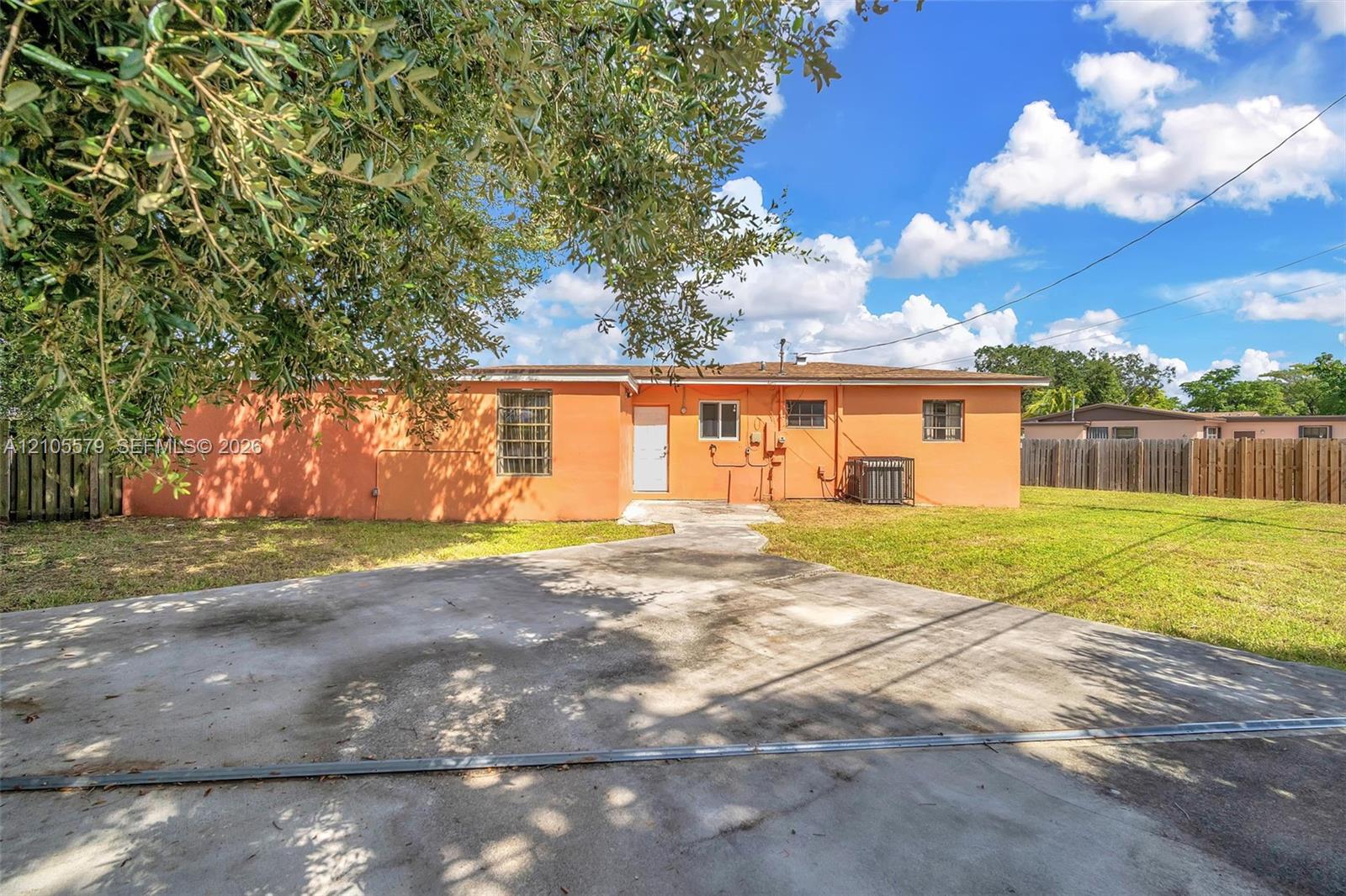 1750 Nw 185th Street Property Photo 29