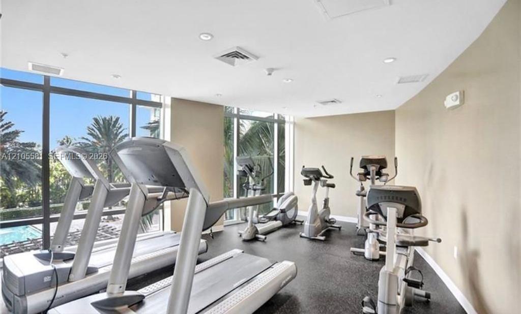 1755 E Hallandale Beach Boulevard 1506e Property Photo 4
