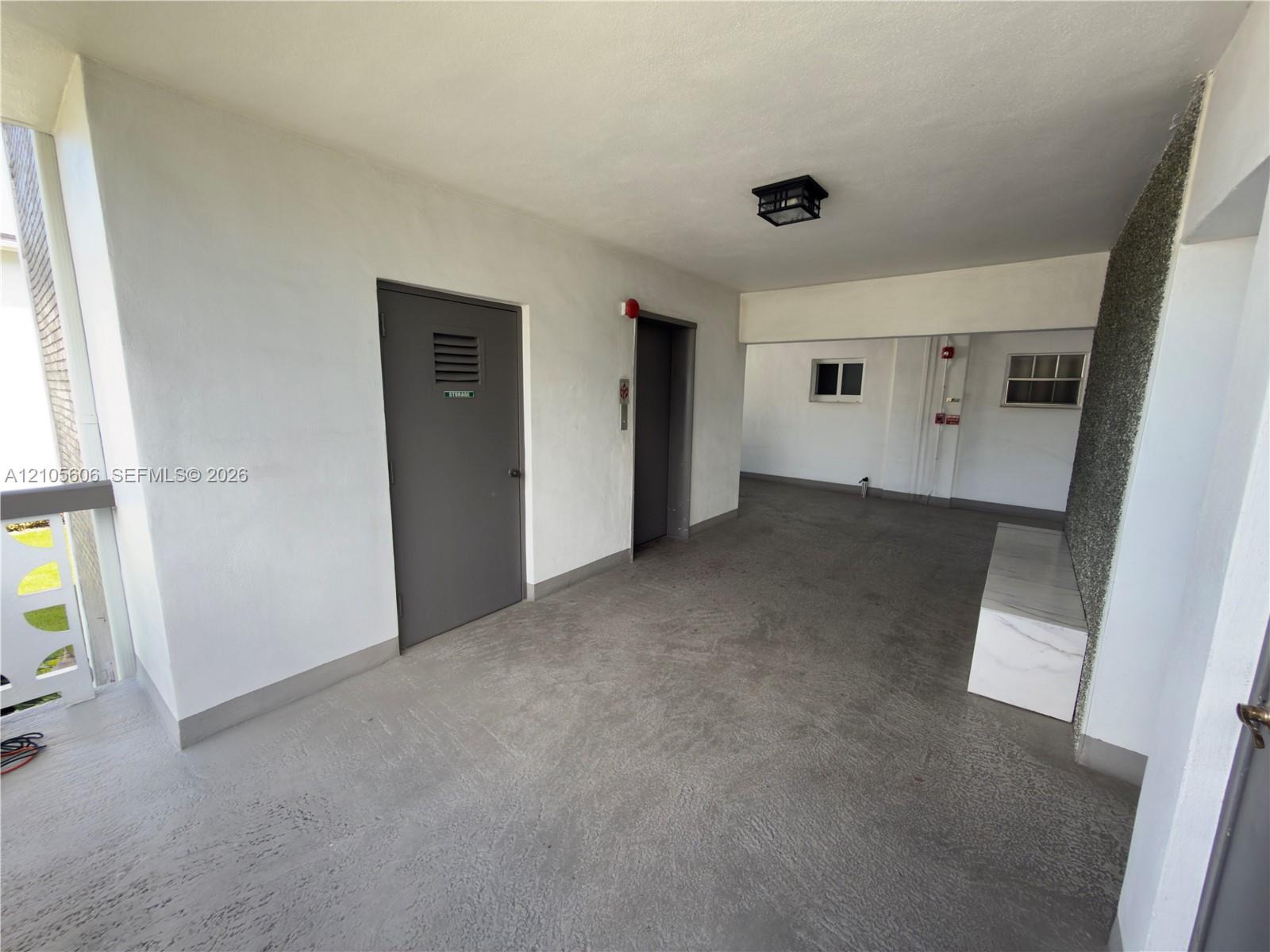 1201 Hillcrest Court 205 Property Photo 10