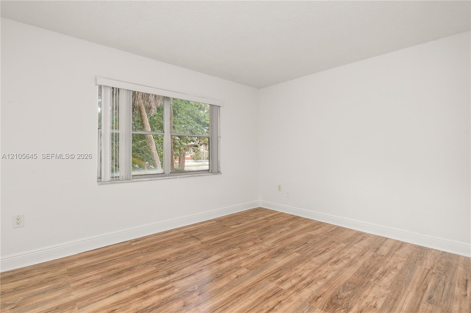 4205 N University Drive 205 Property Photo 16