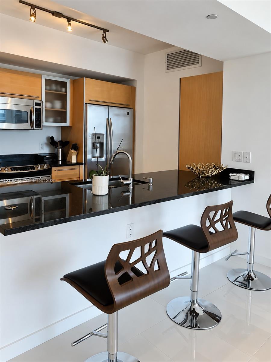 951 Brickell Avenue 2410 Property Photo 2