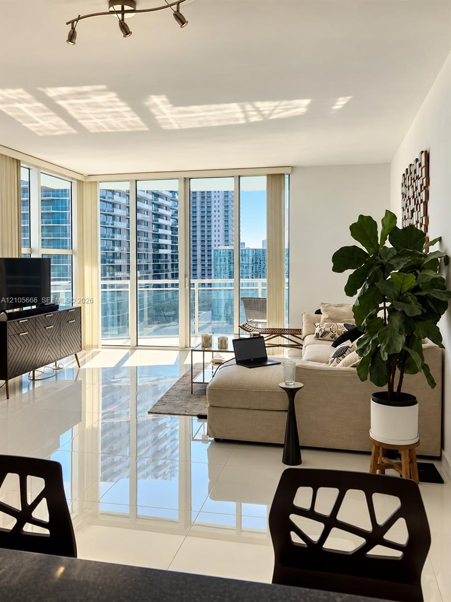 951 Brickell Avenue 2410 Property Photo 3