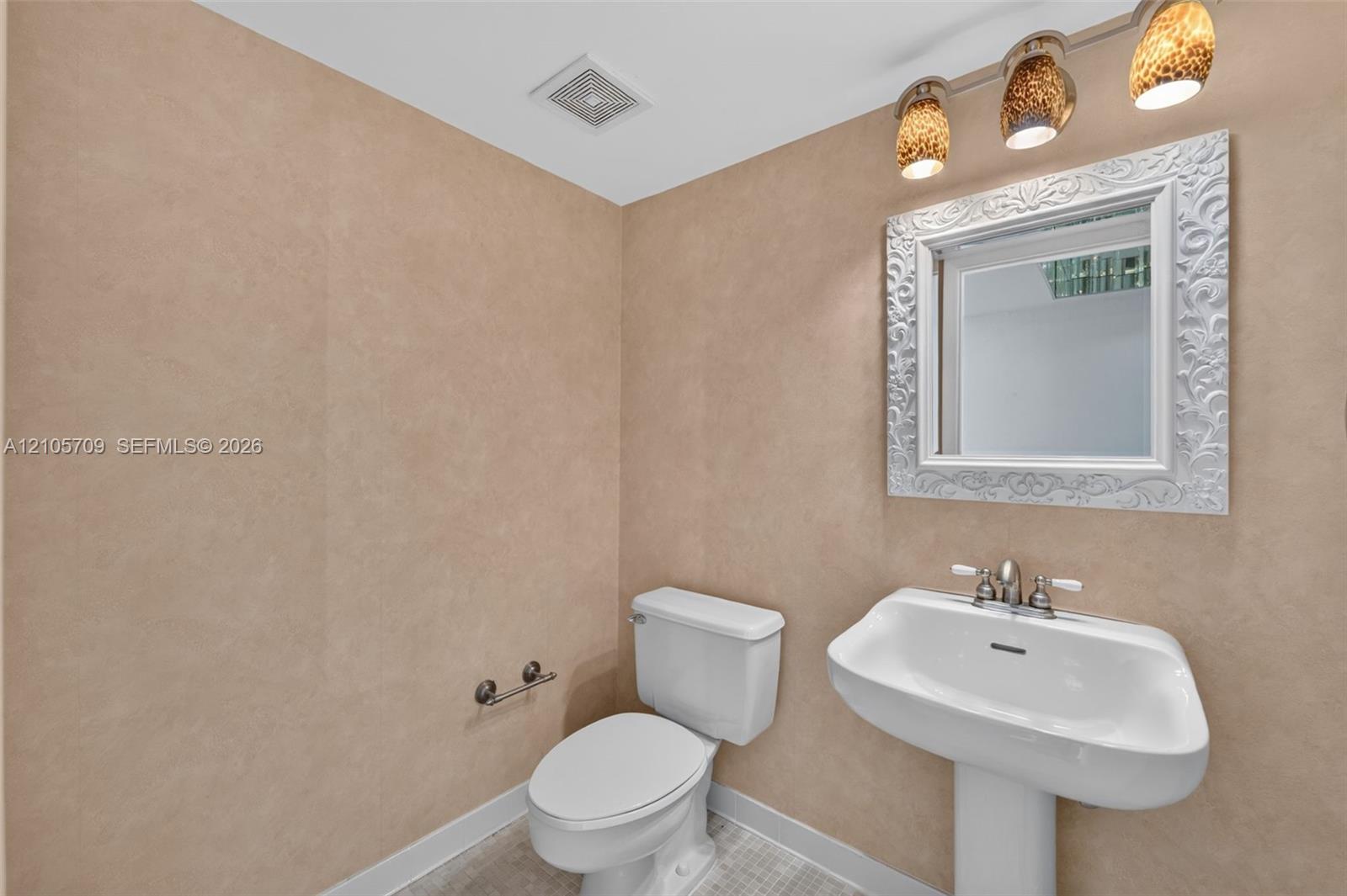 300 Three Islands Boulevard 516 Property Photo 5