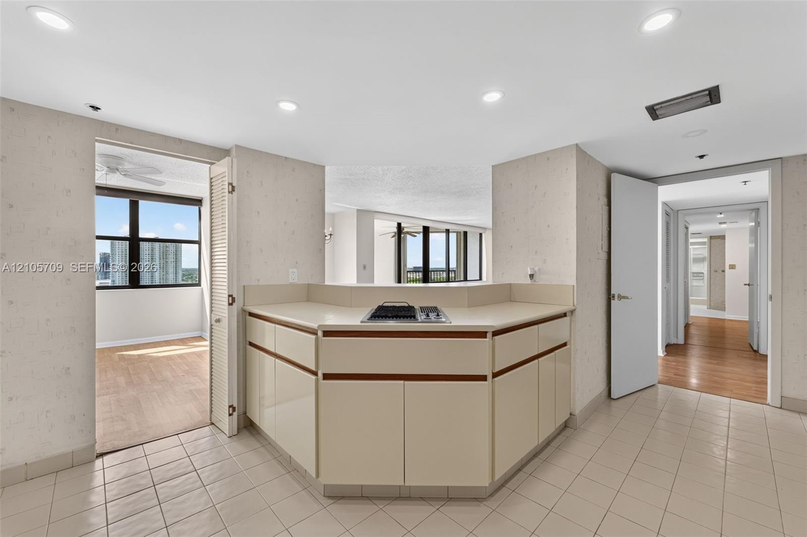 300 Three Islands Boulevard 516 Property Photo 18