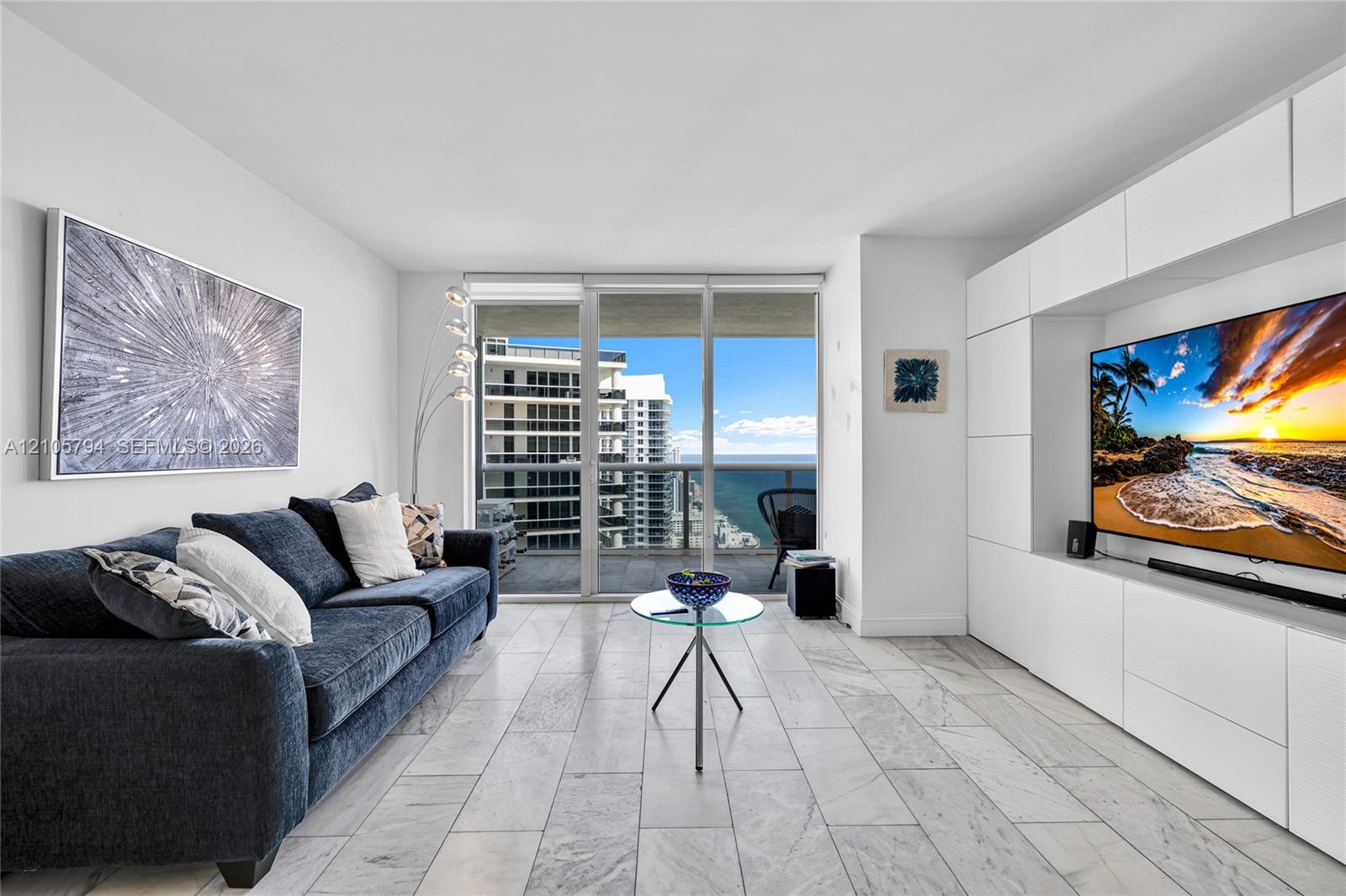 1830 S Ocean Drive 4210 Property Photo 2