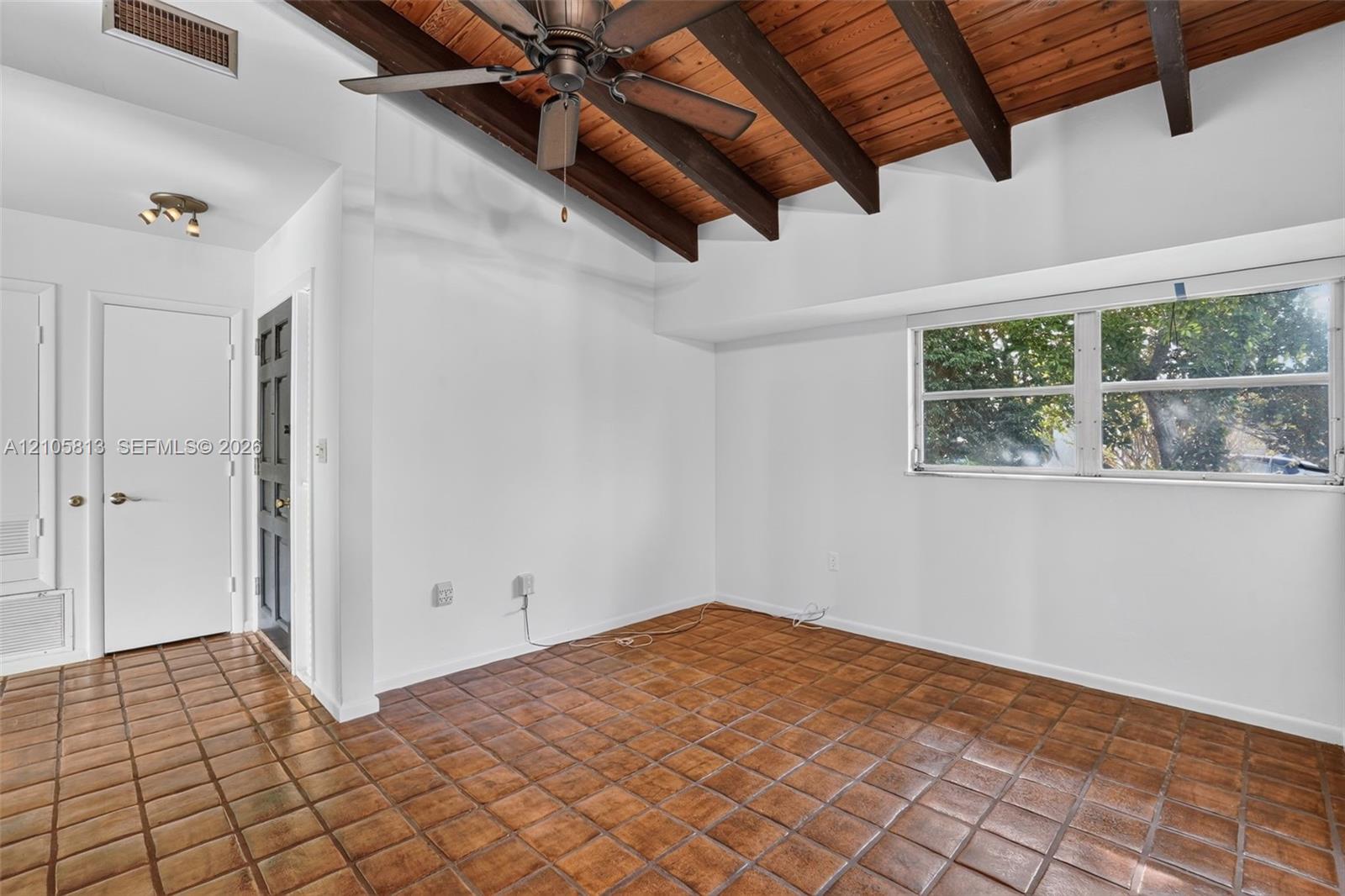 5821 Sw 89th Place Property Photo 12