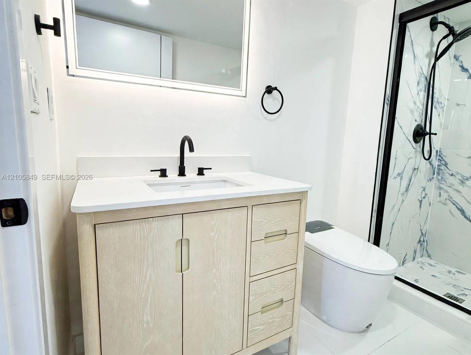 1688 West Avenue 903 Property Photo 17