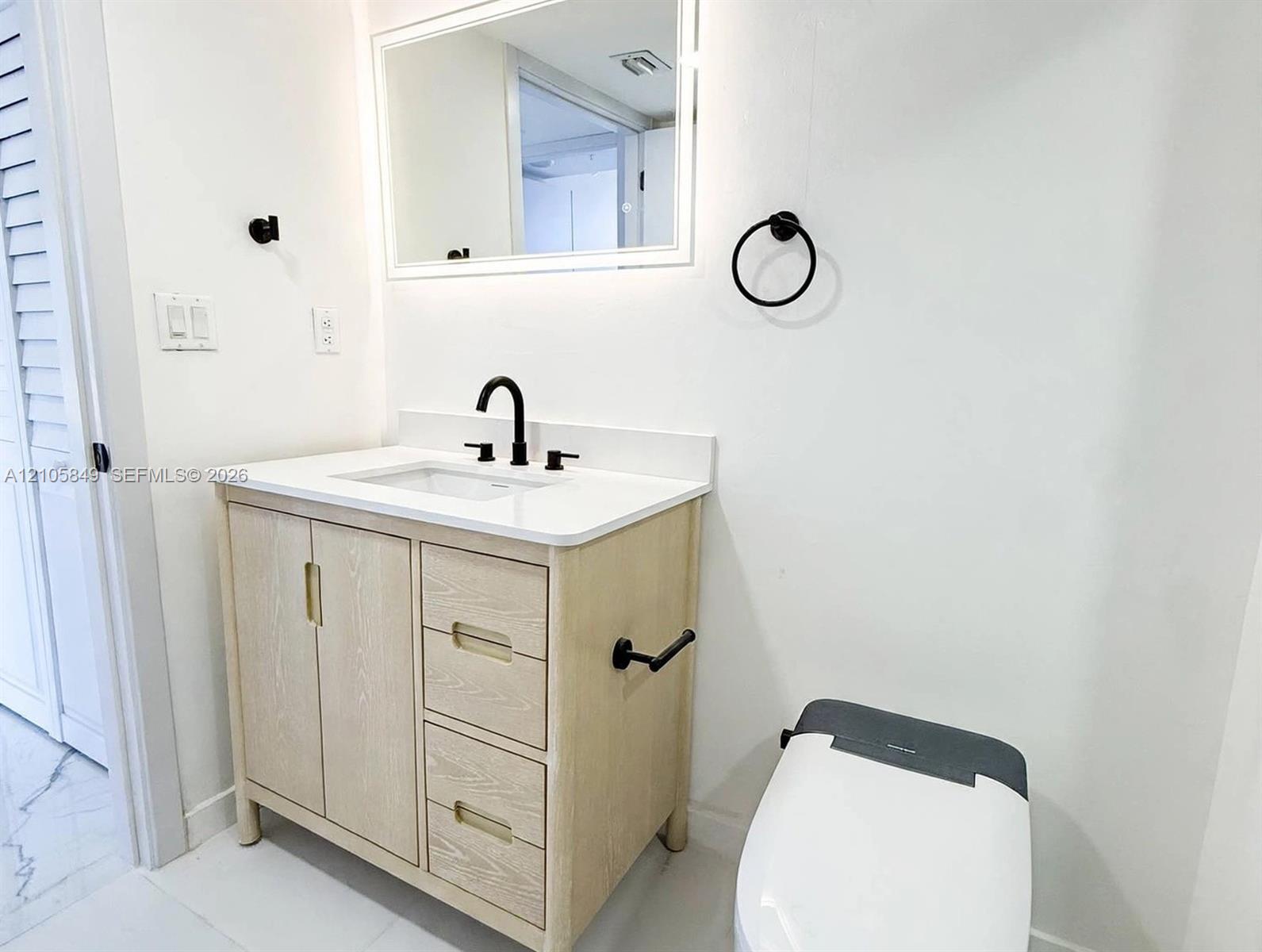 1688 West Avenue 903 Property Photo 18