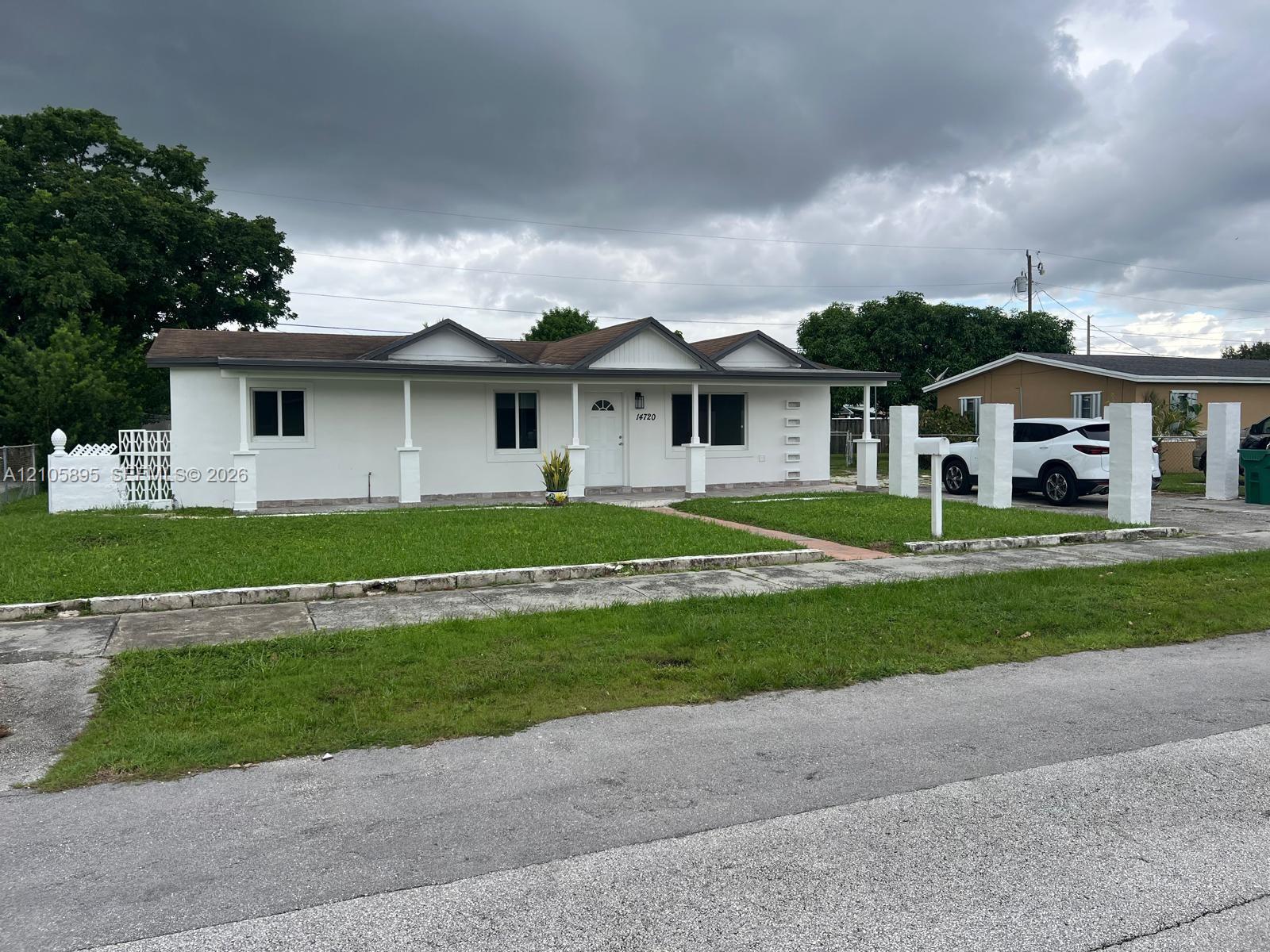 14720 SW 103 Court Property Photo 1