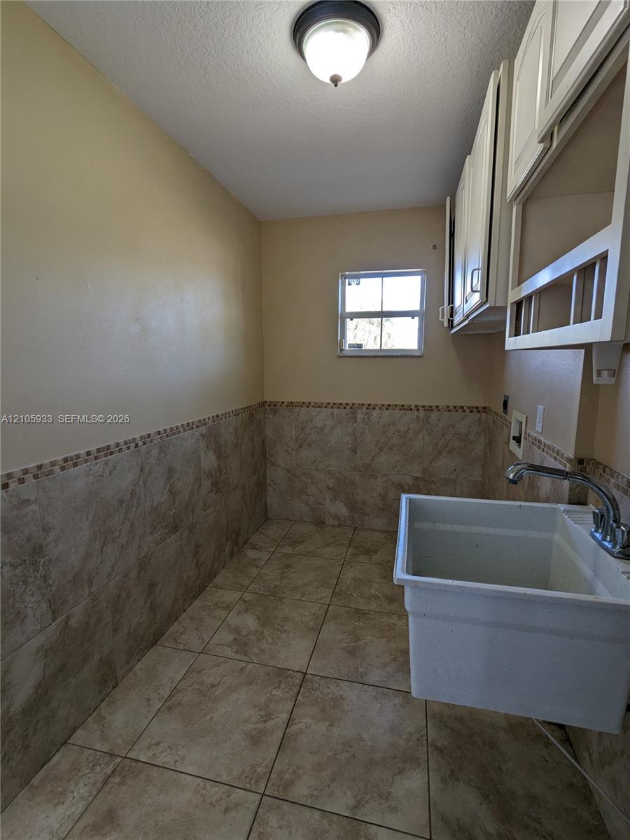 4438 Sw Athena Drive Property Photo 14