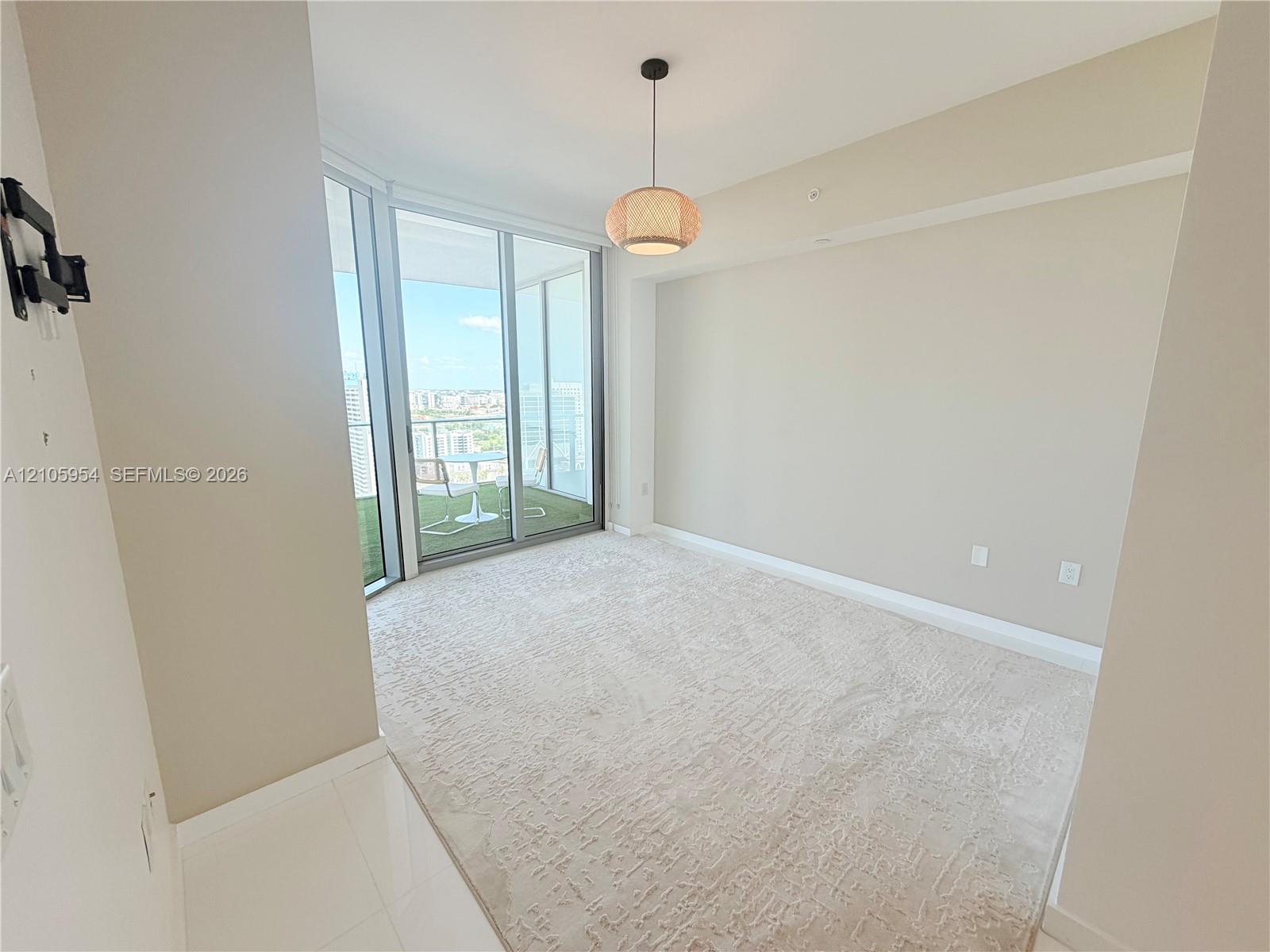 851 Ne 1st Avenue 2406 Property Photo 14