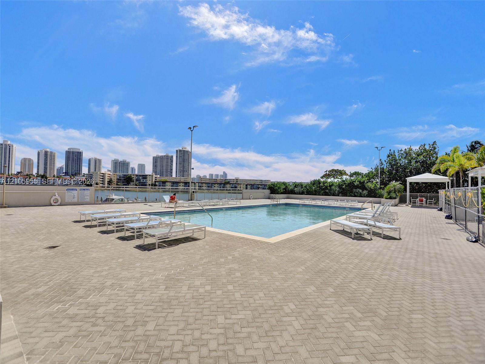 18011 Biscayne Boulevard 1904 Property Photo 21