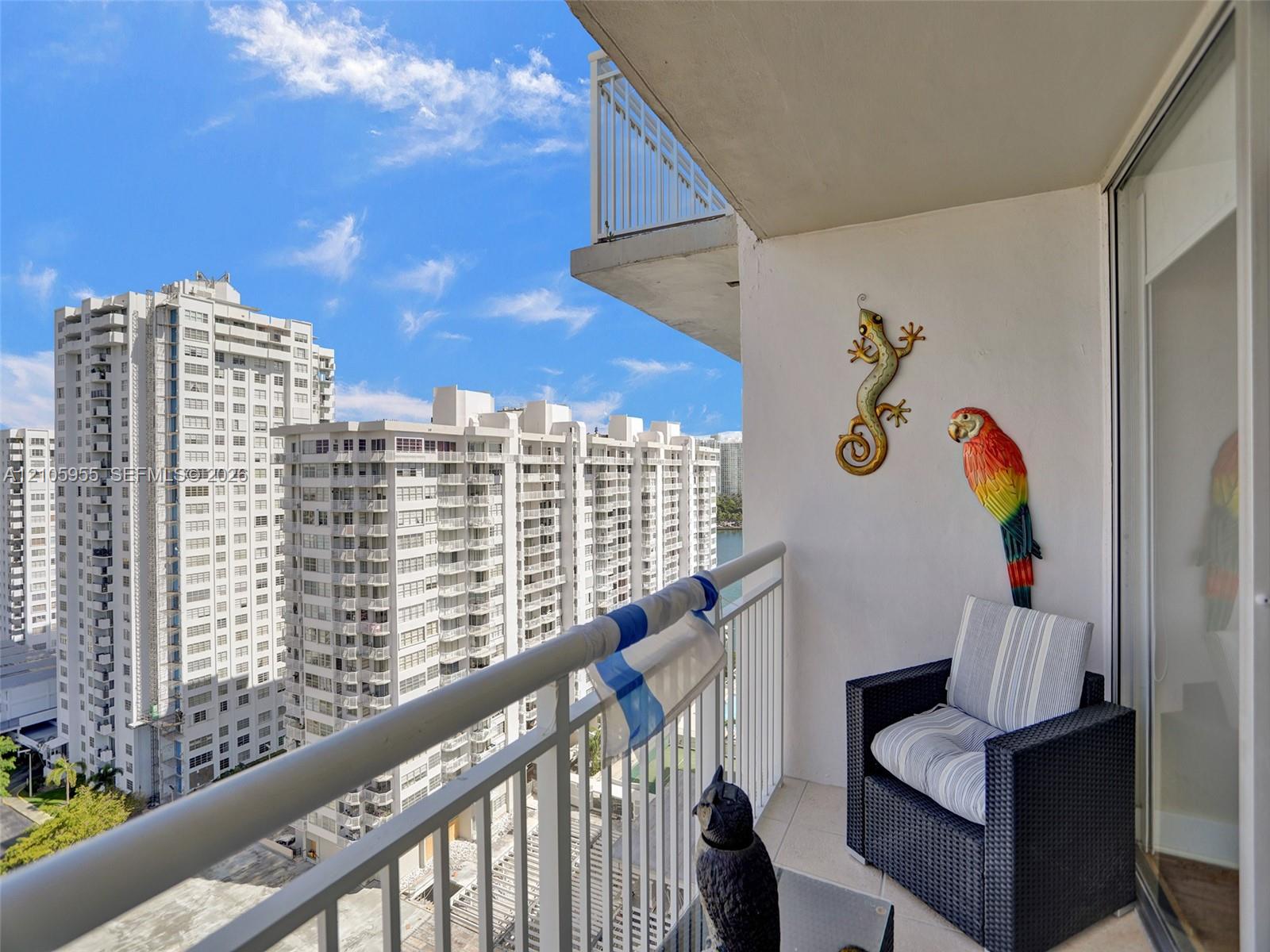 18011 Biscayne Boulevard 1904 Property Photo 27