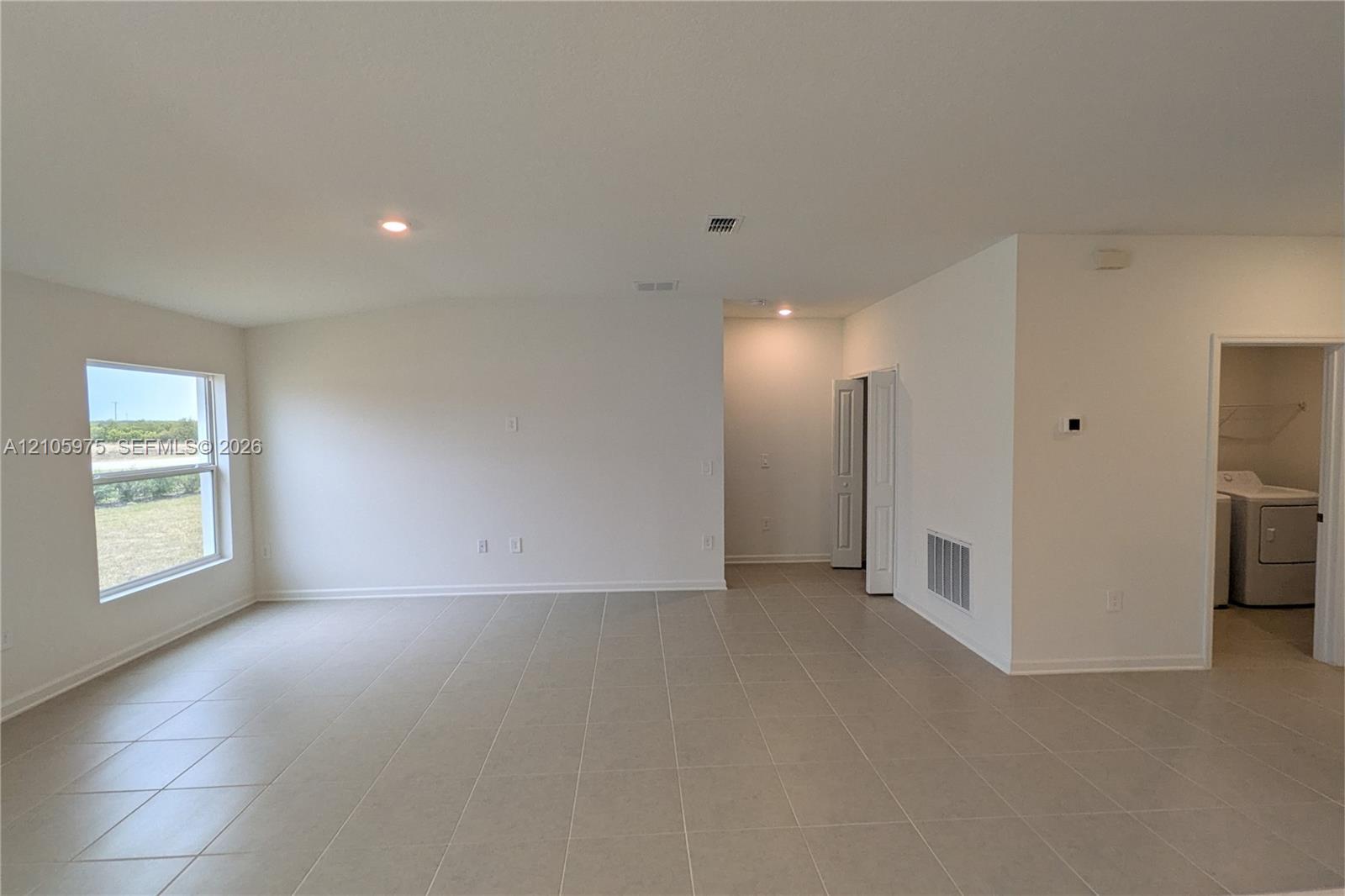 2406 Mckinley Drive . Property Photo 10