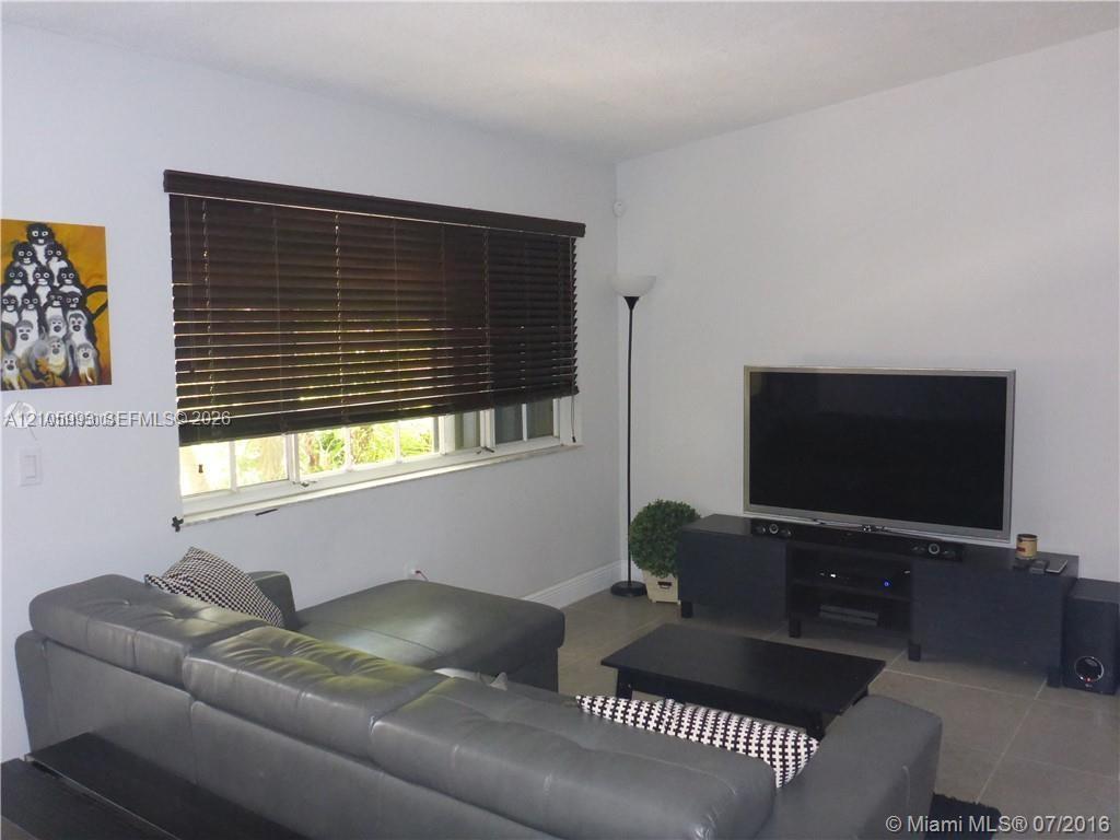 6880 NW 166th Terrace 1001 Property Photo 1