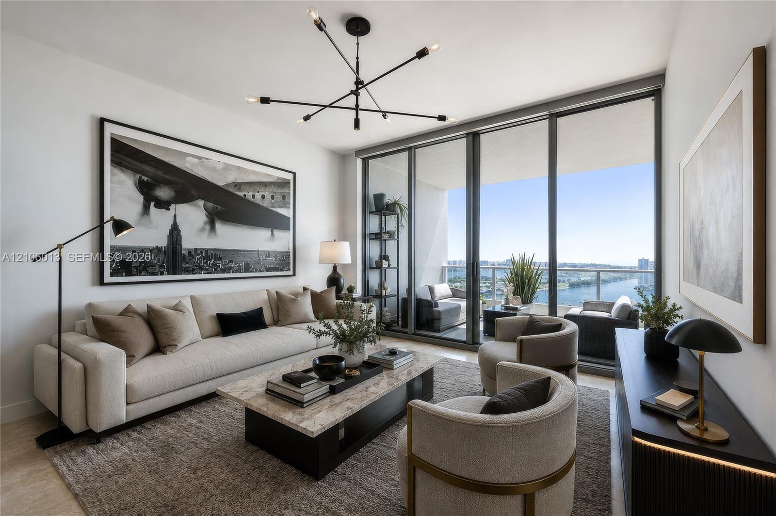 900 Biscayne Boulevard 4205 Property Photo 2