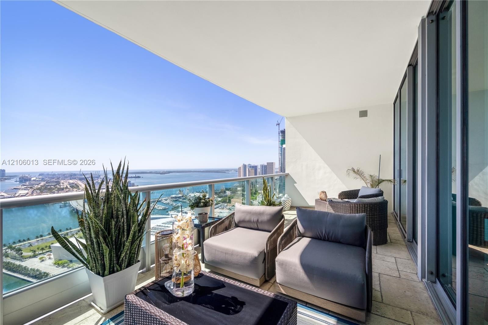 900 Biscayne Boulevard 4205 Property Photo 12