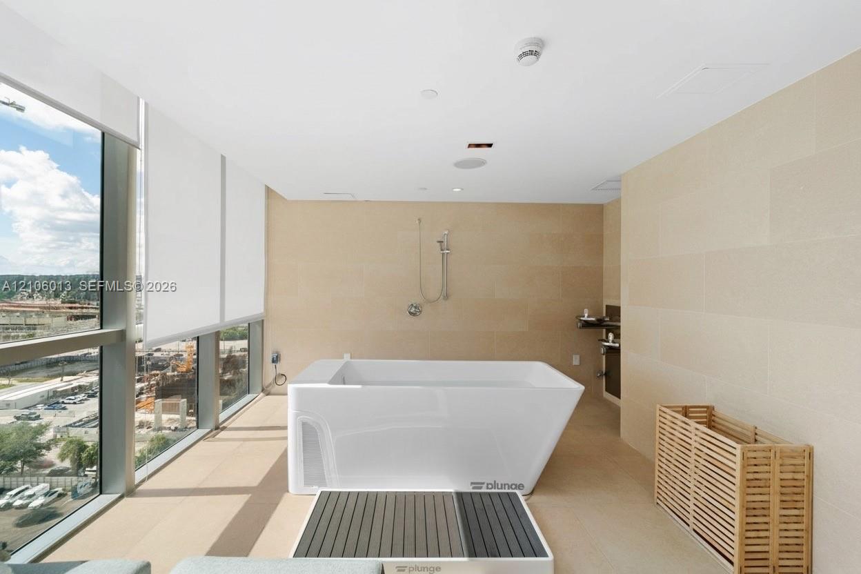 900 Biscayne Boulevard 4205 Property Photo 20