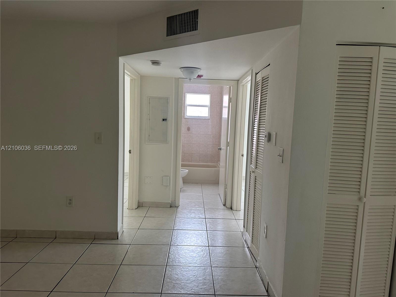 181 Nw 47th Avenue 27 Property Photo 3