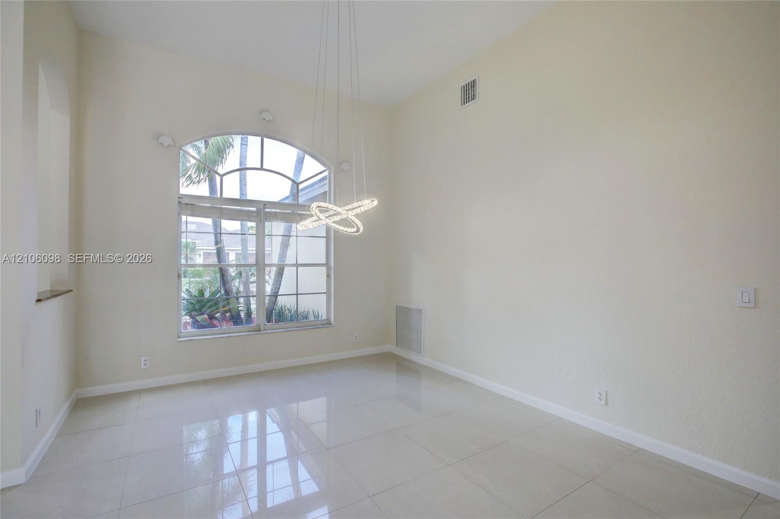 2536 Eagle Run Court Property Photo 12