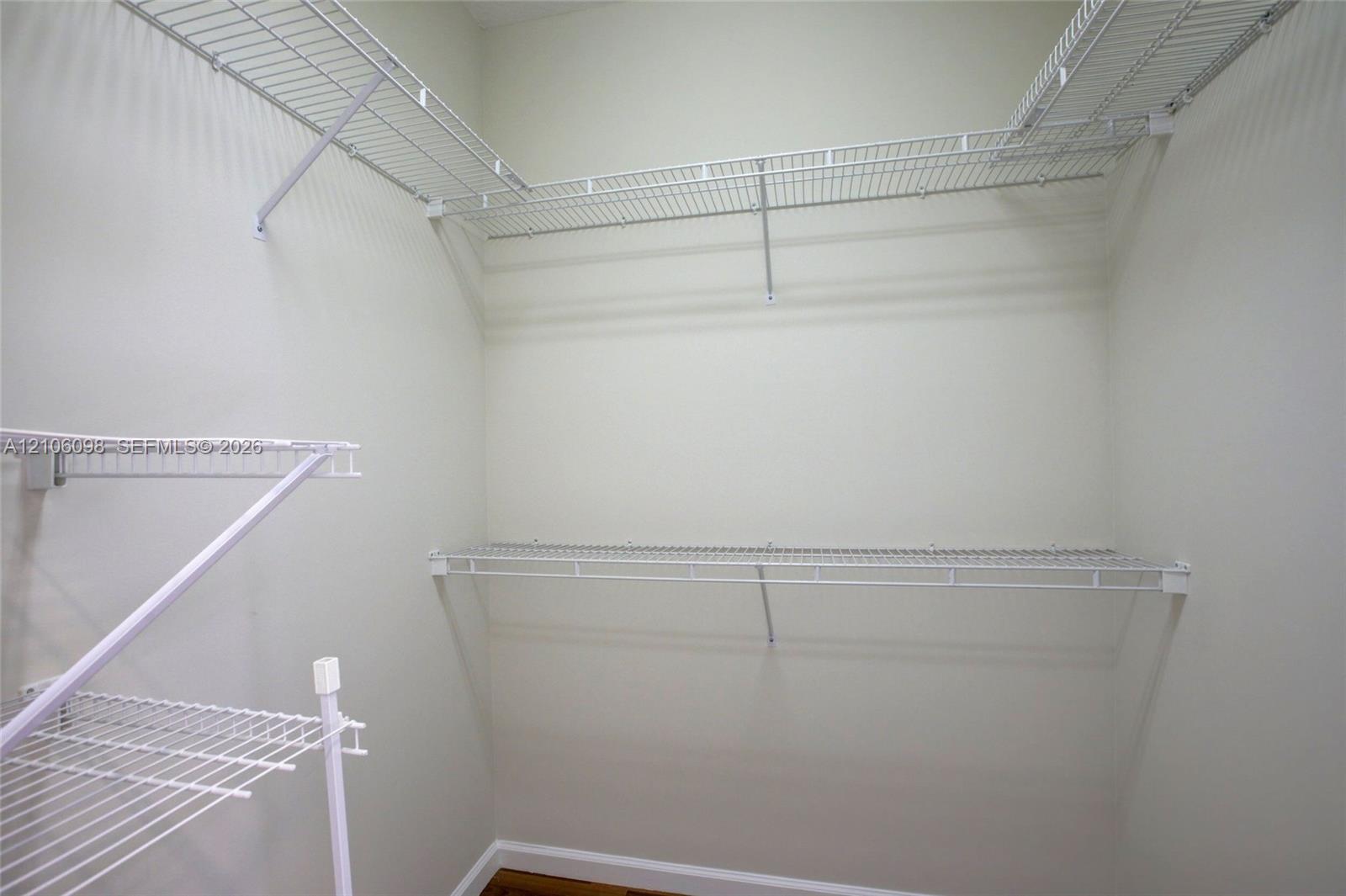 2536 Eagle Run Court Property Photo 20