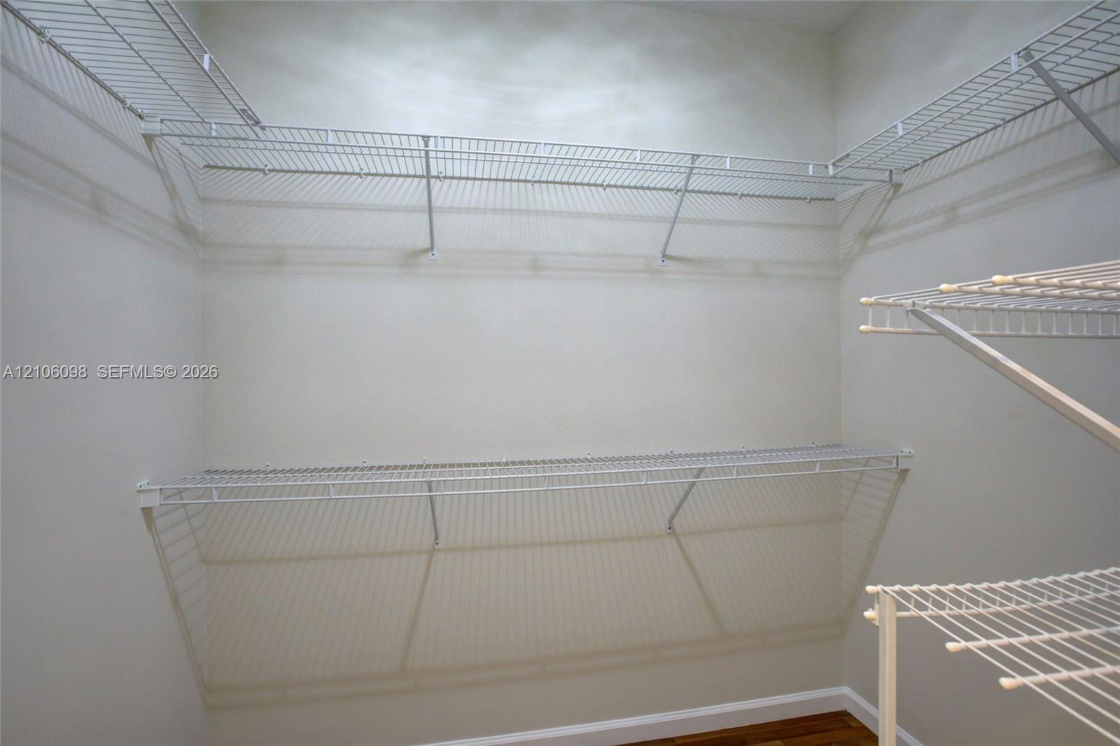 2536 Eagle Run Court Property Photo 30