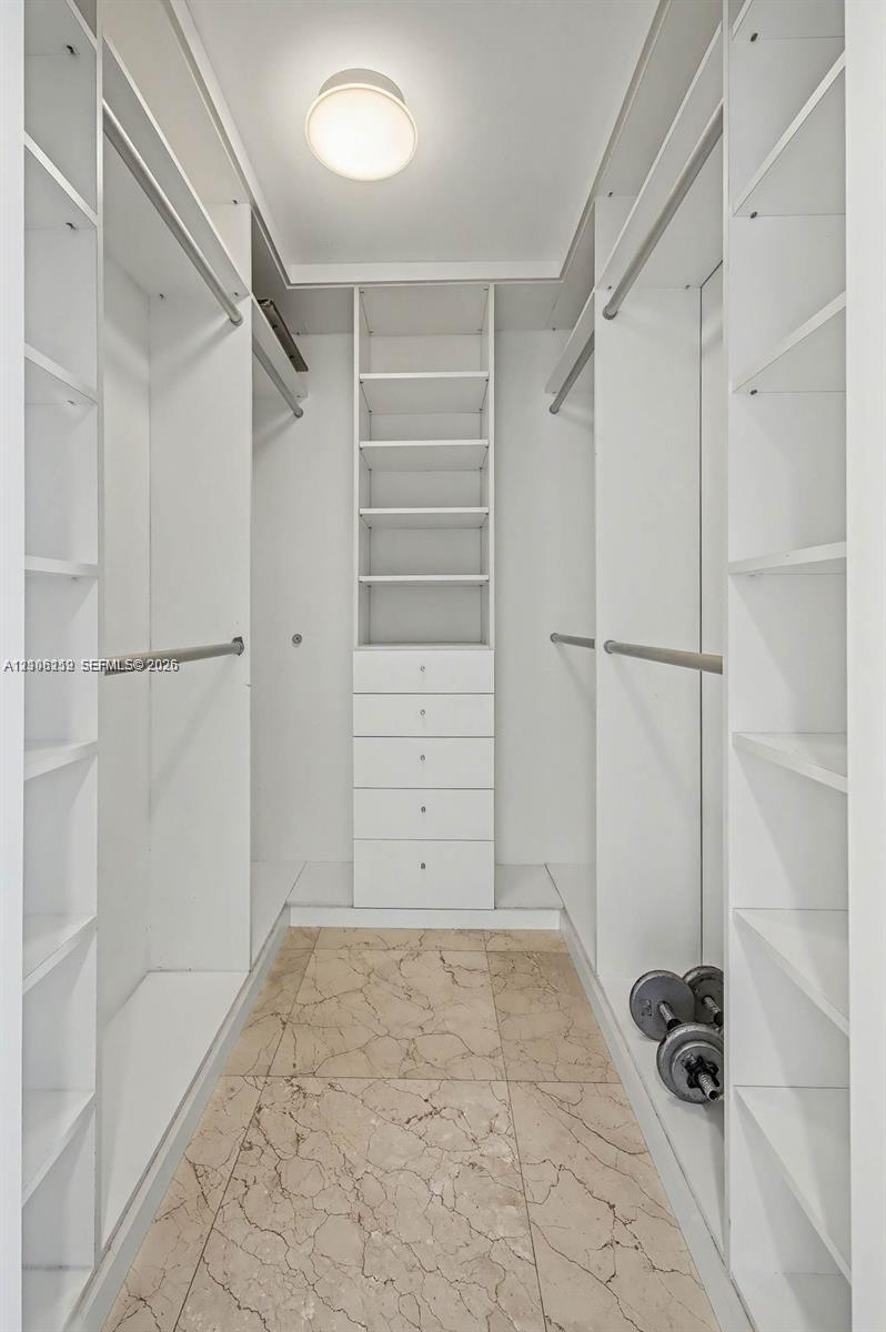 5025 Collins Avenue 903 Property Photo 8