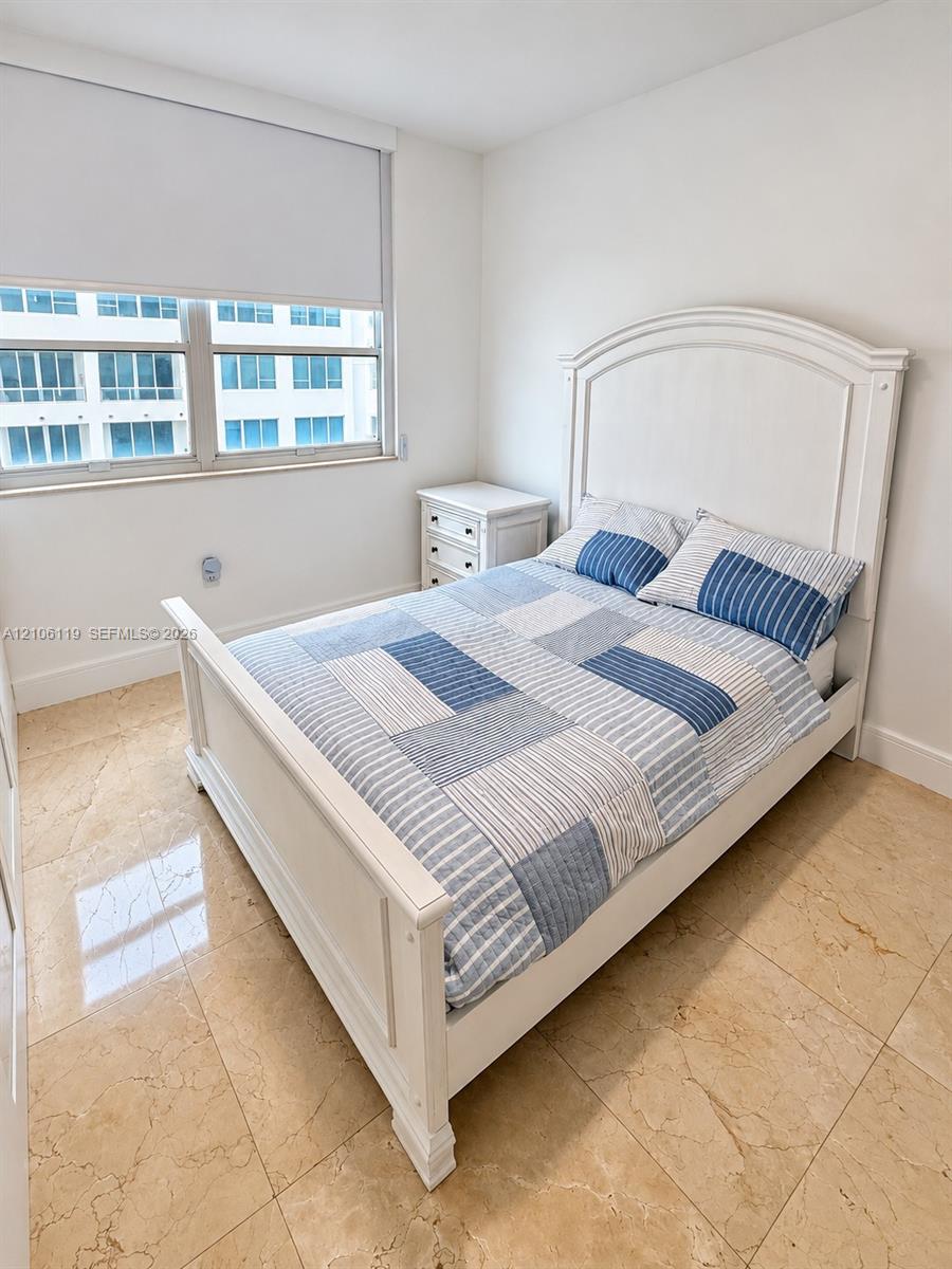 5025 Collins Avenue 903 Property Photo 10