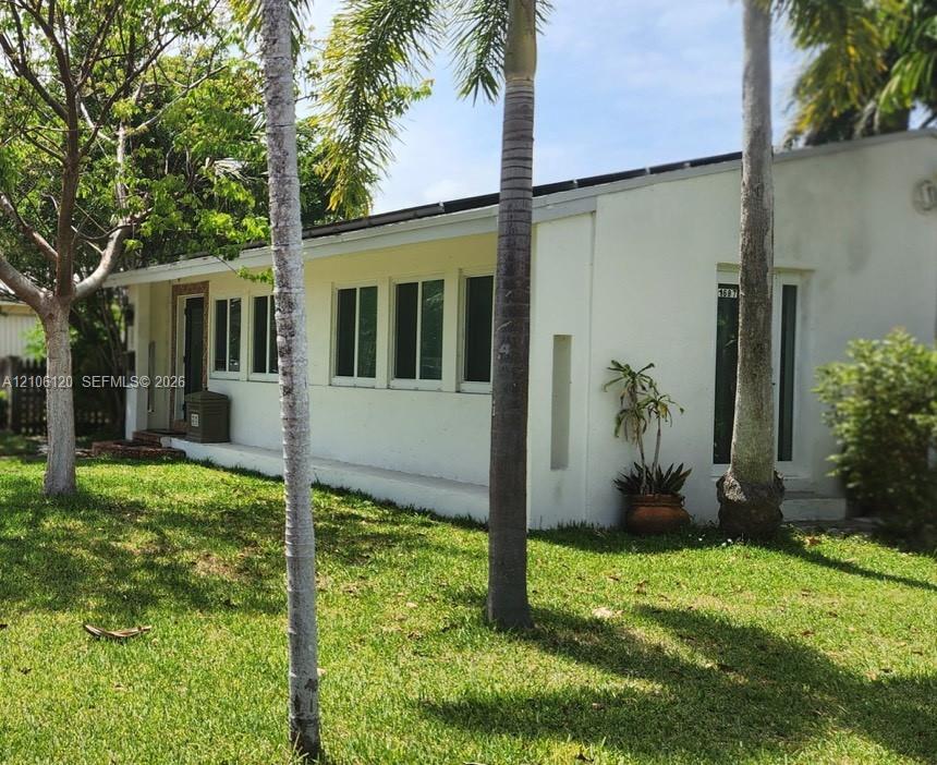 1607 Moffett Street Property Photo 1