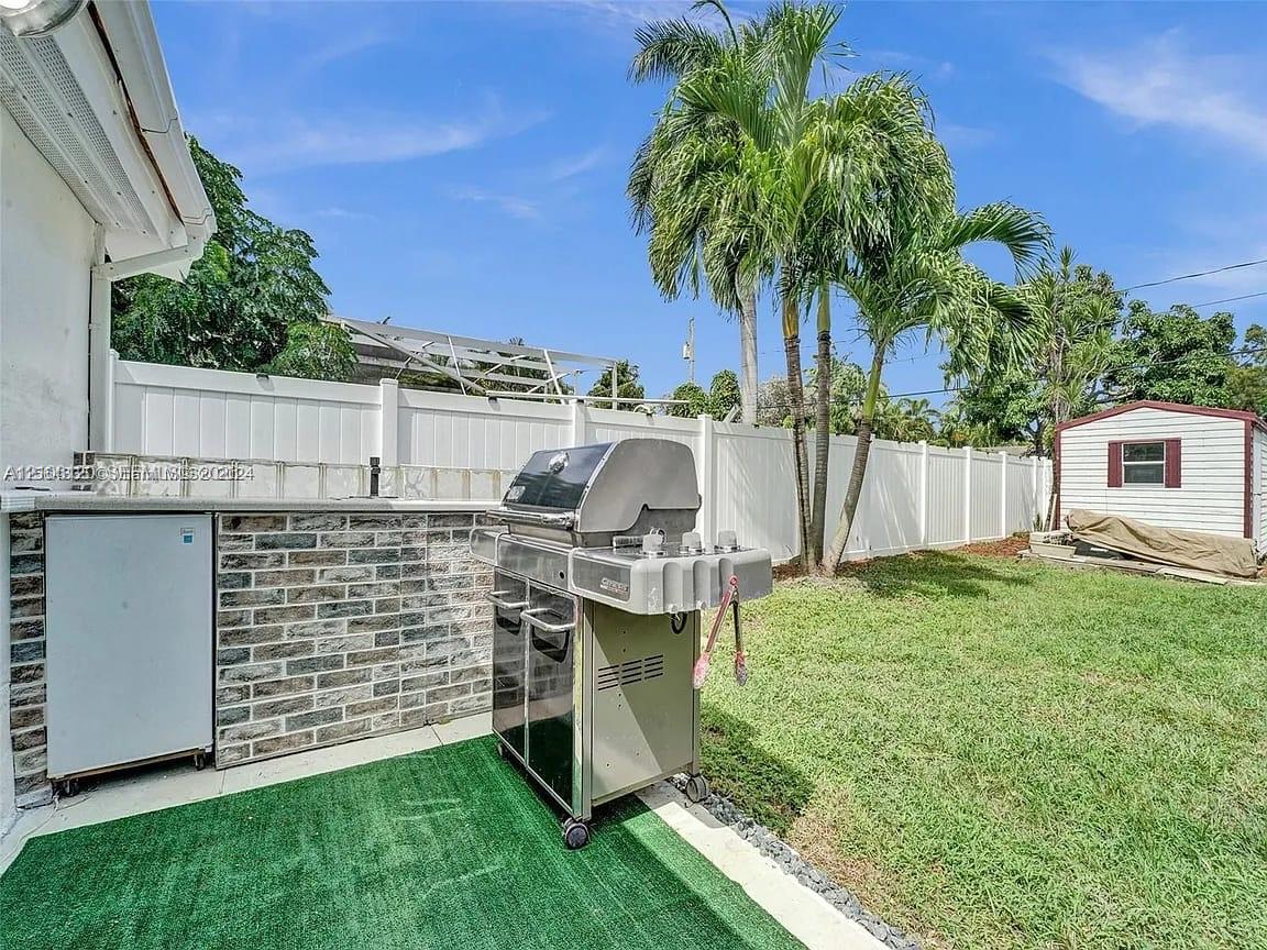 1607 Moffett Street Property Photo 18