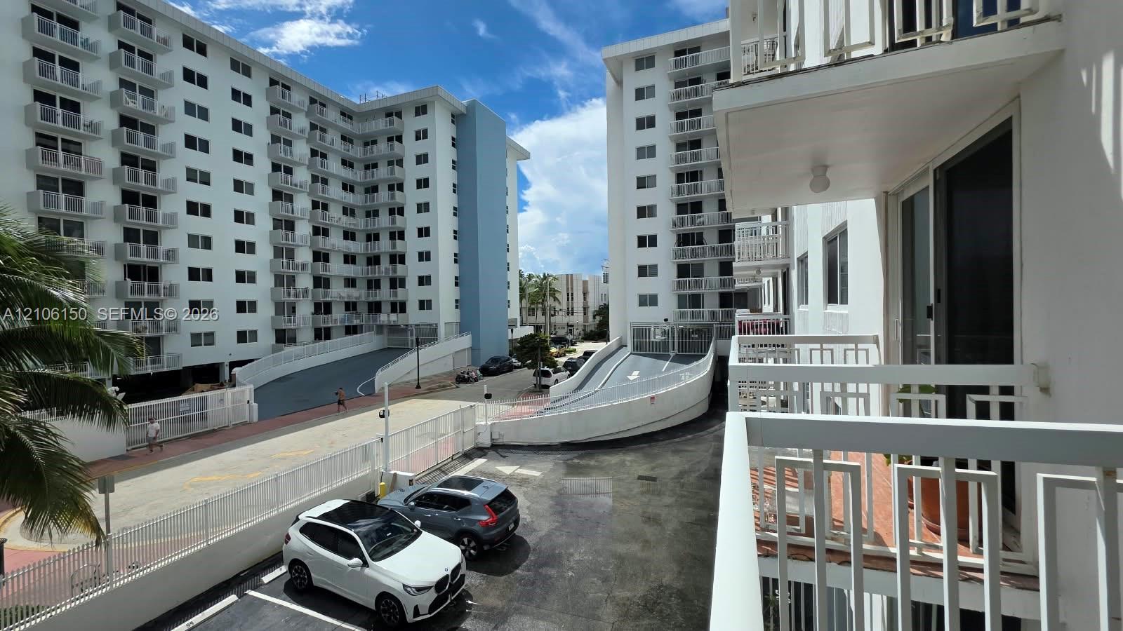 401 Ocean Drive 314 Property Photo 5