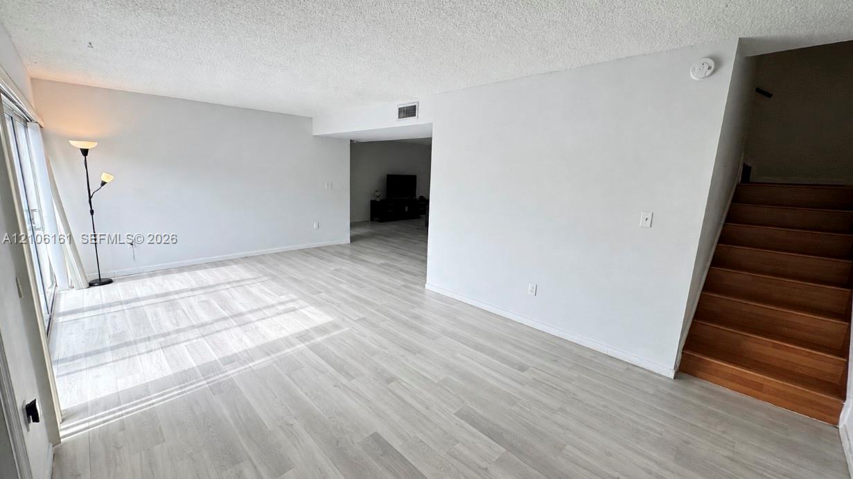 15460 Sw 82nd Lane 403 Property Photo 3