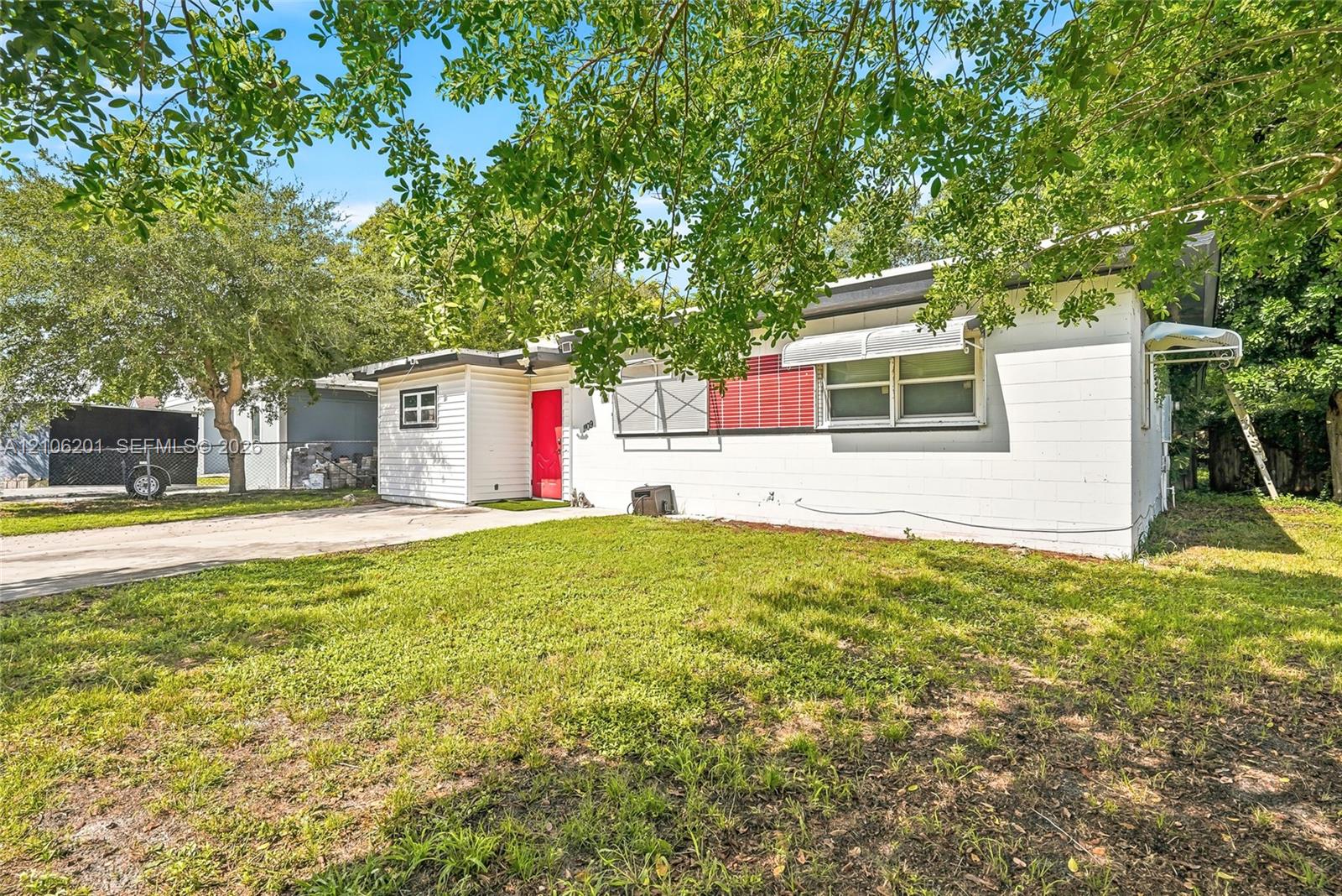 1109 S 7th Street Property Photo 5