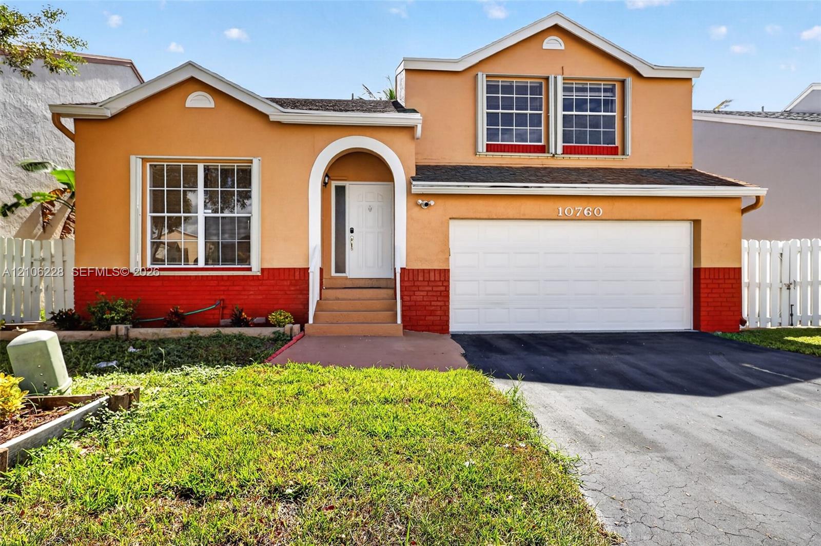 10760 Sw 11th Drive Property Photo 1