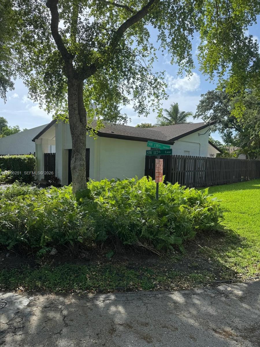 13607 Sw 117th Lane Property Photo 2
