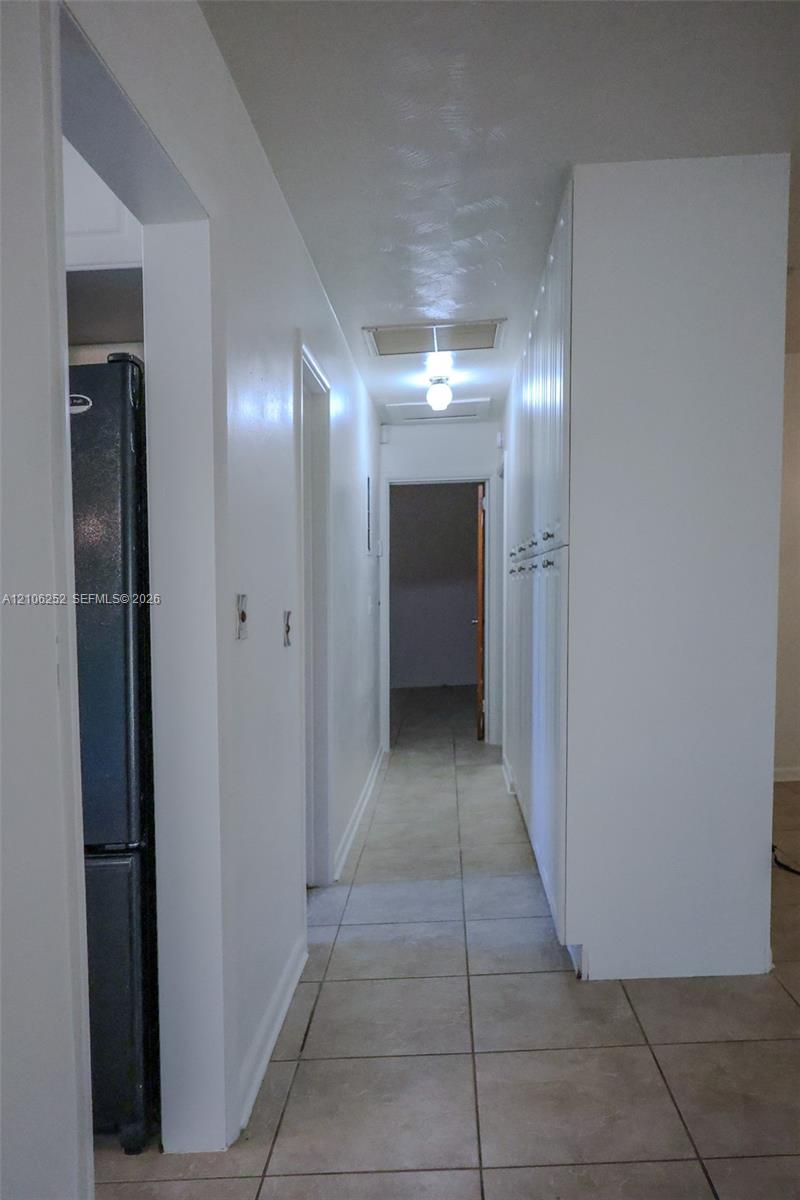225 E Ilex Drive Property Photo 12