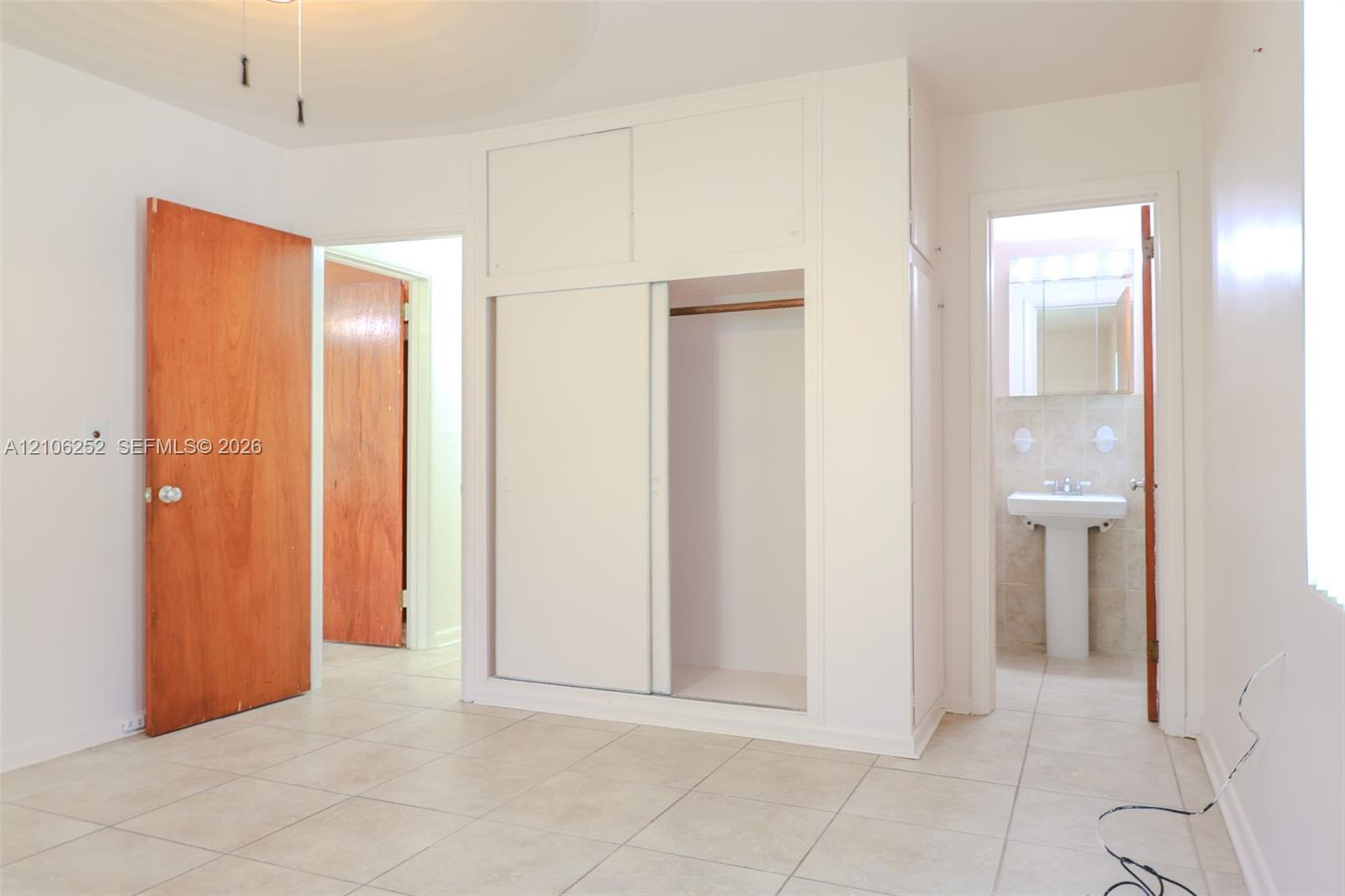 225 E Ilex Drive Property Photo 18