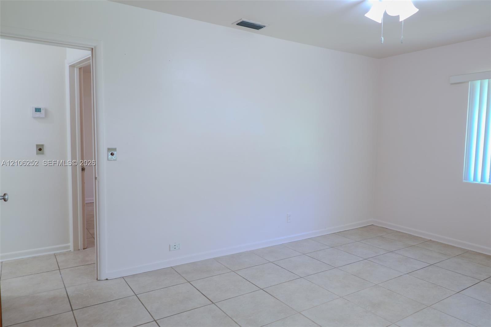 225 E Ilex Drive Property Photo 21