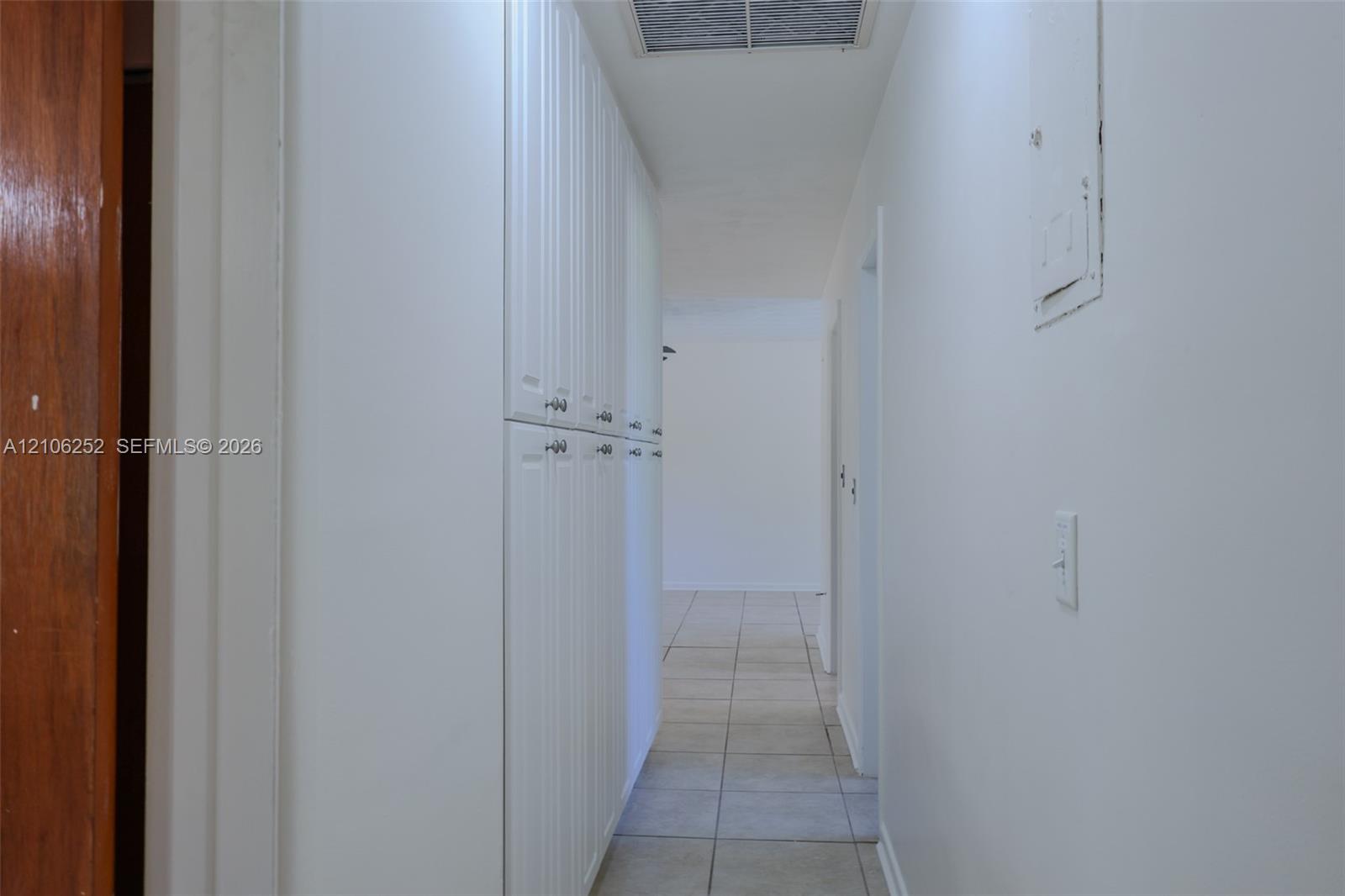225 E Ilex Drive Property Photo 24