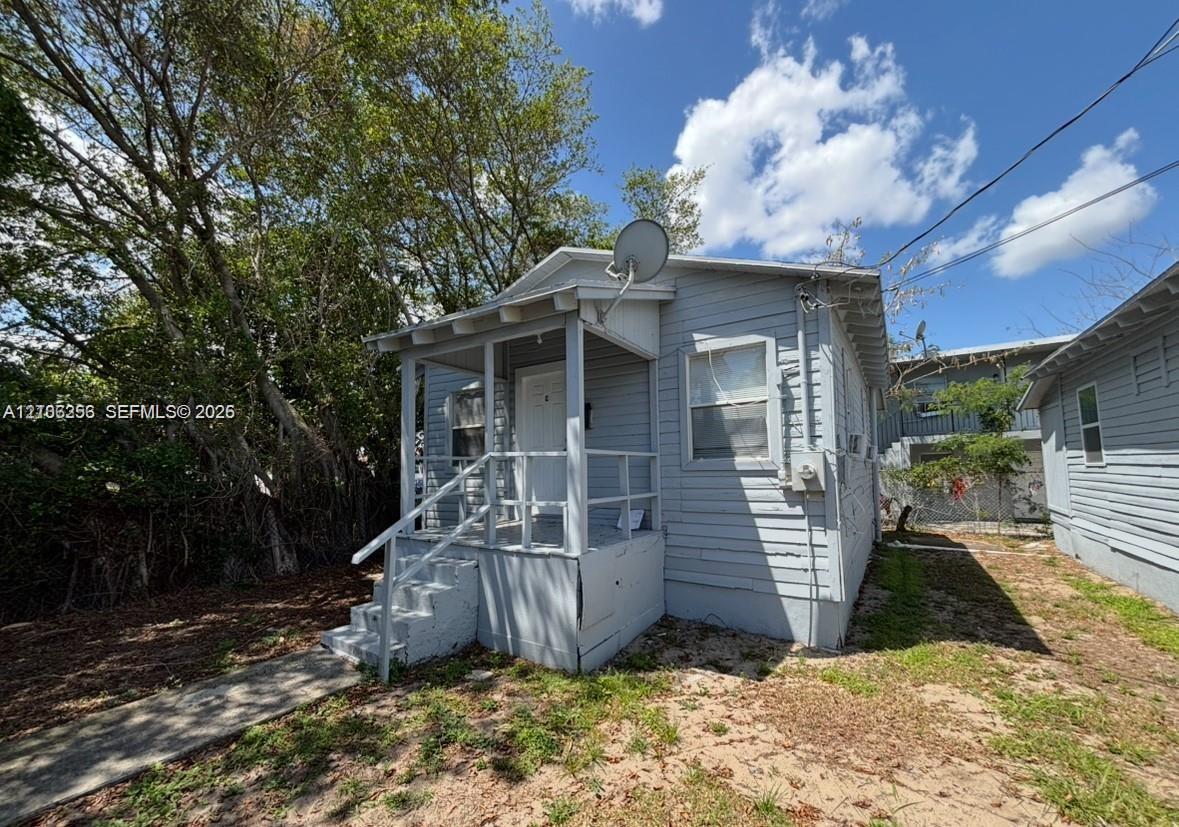 820 21st Street Property Photo 1