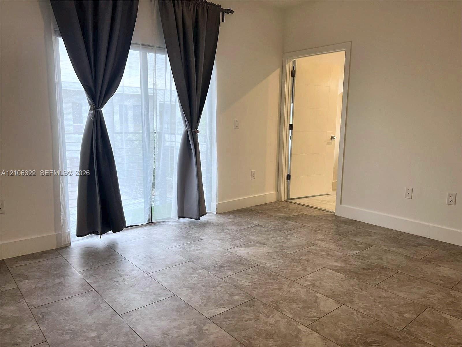 4428 Nw 9th Street Property Photo 14
