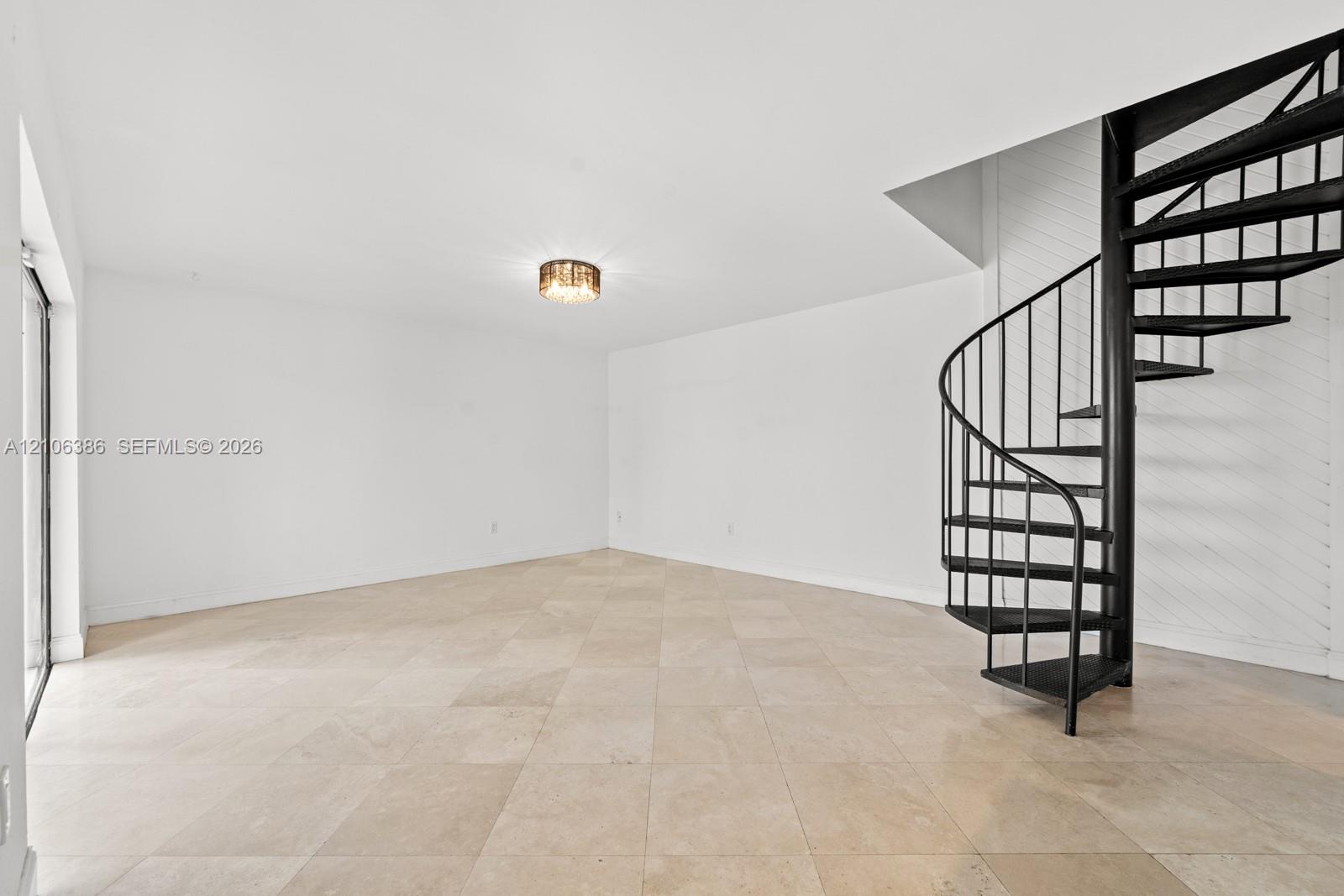 2987 Bird Avenue Property Photo 5